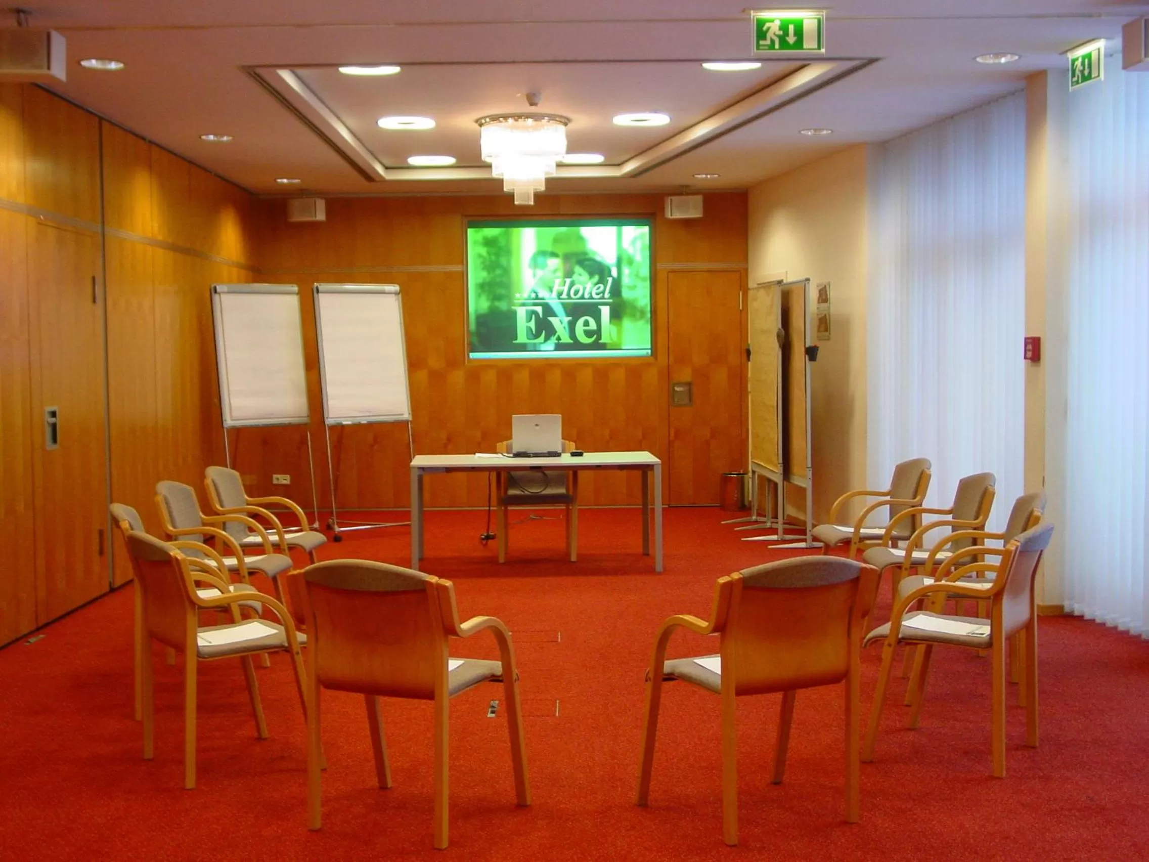 Business facilities in Hotel Exel