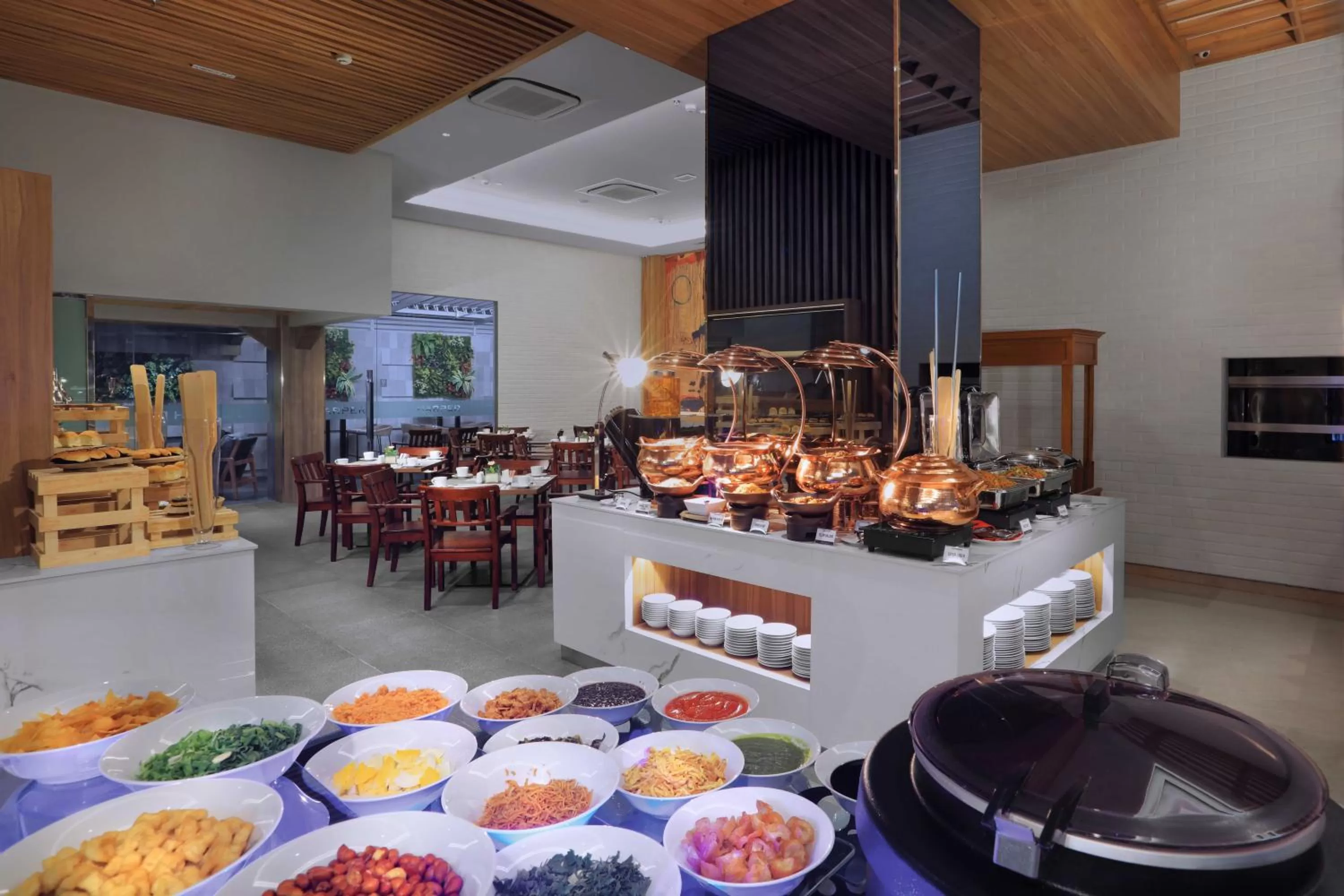 Harper Wahid Hasyim Medan by ASTON