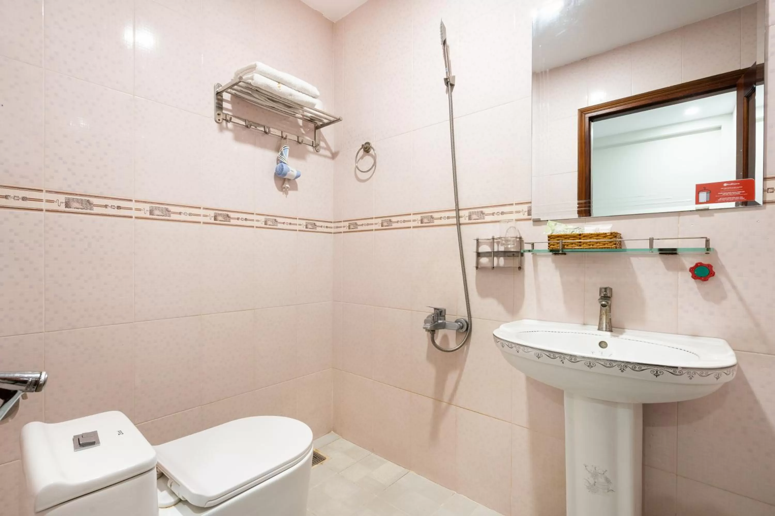 Toilet, Bathroom in Central Hotel by Joi Hospitality