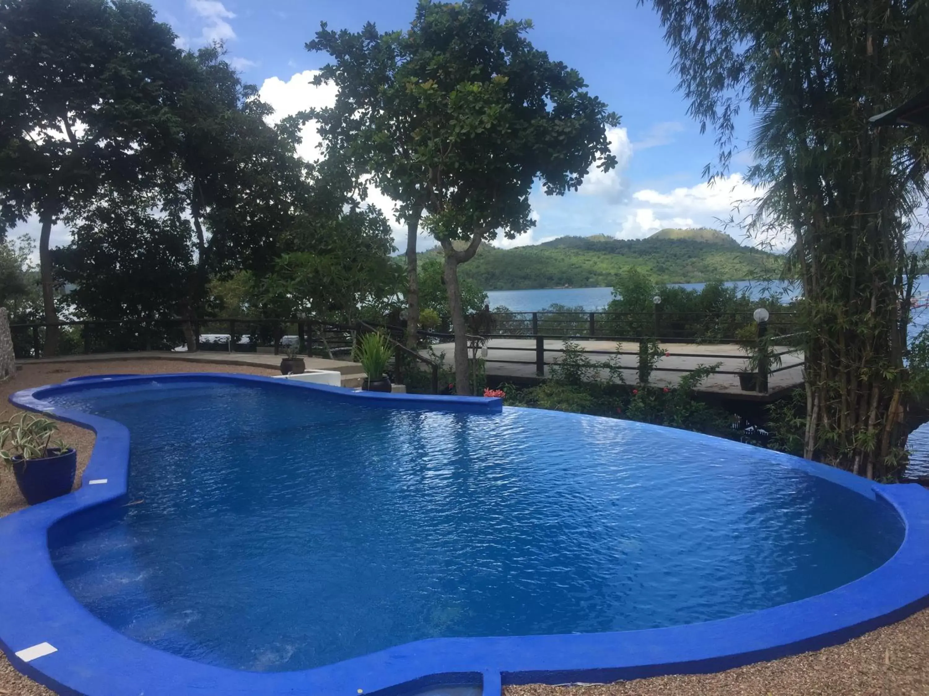 Swimming Pool in Discovery Island Resort