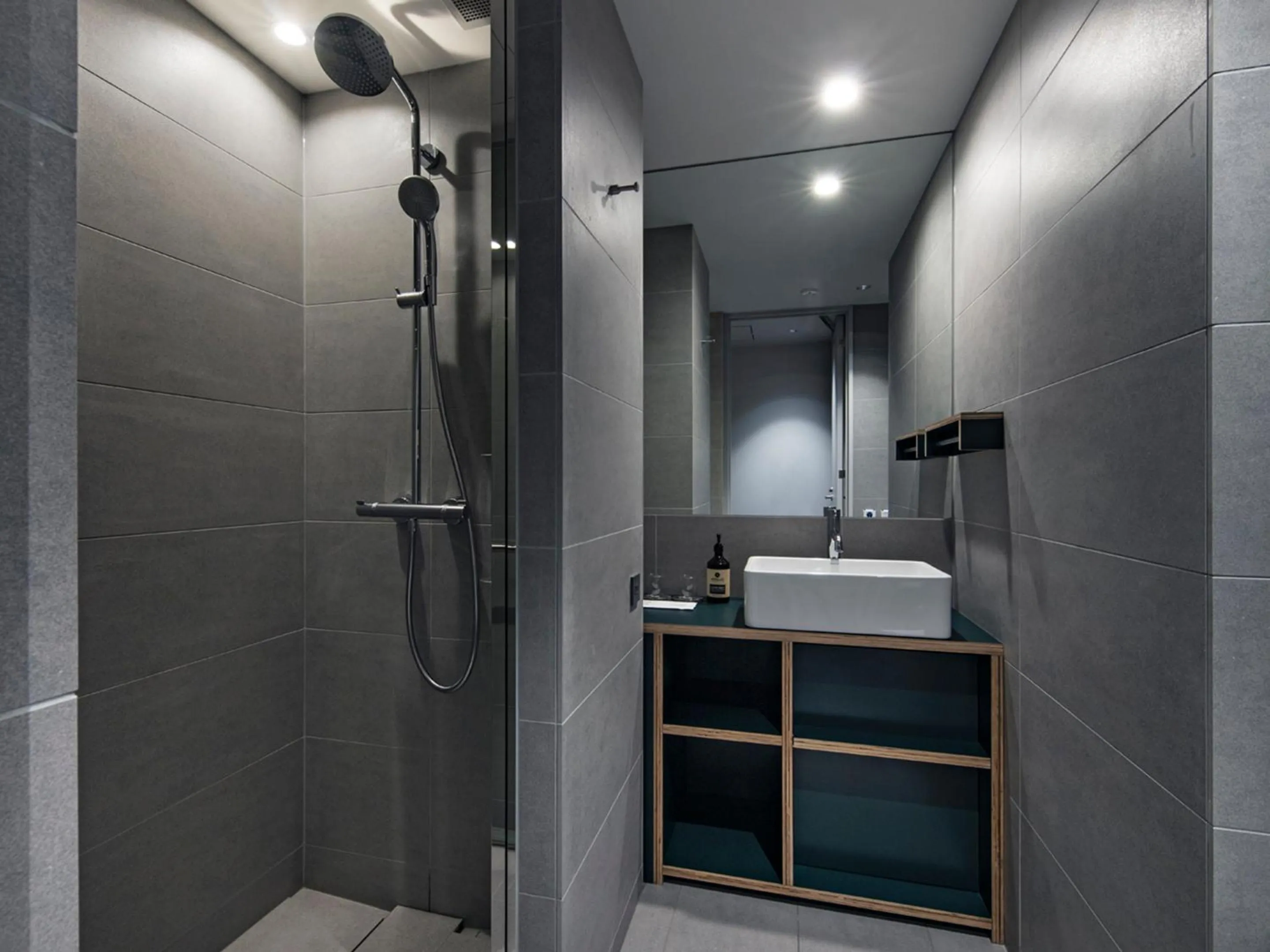 Bathroom in all day place shibuya