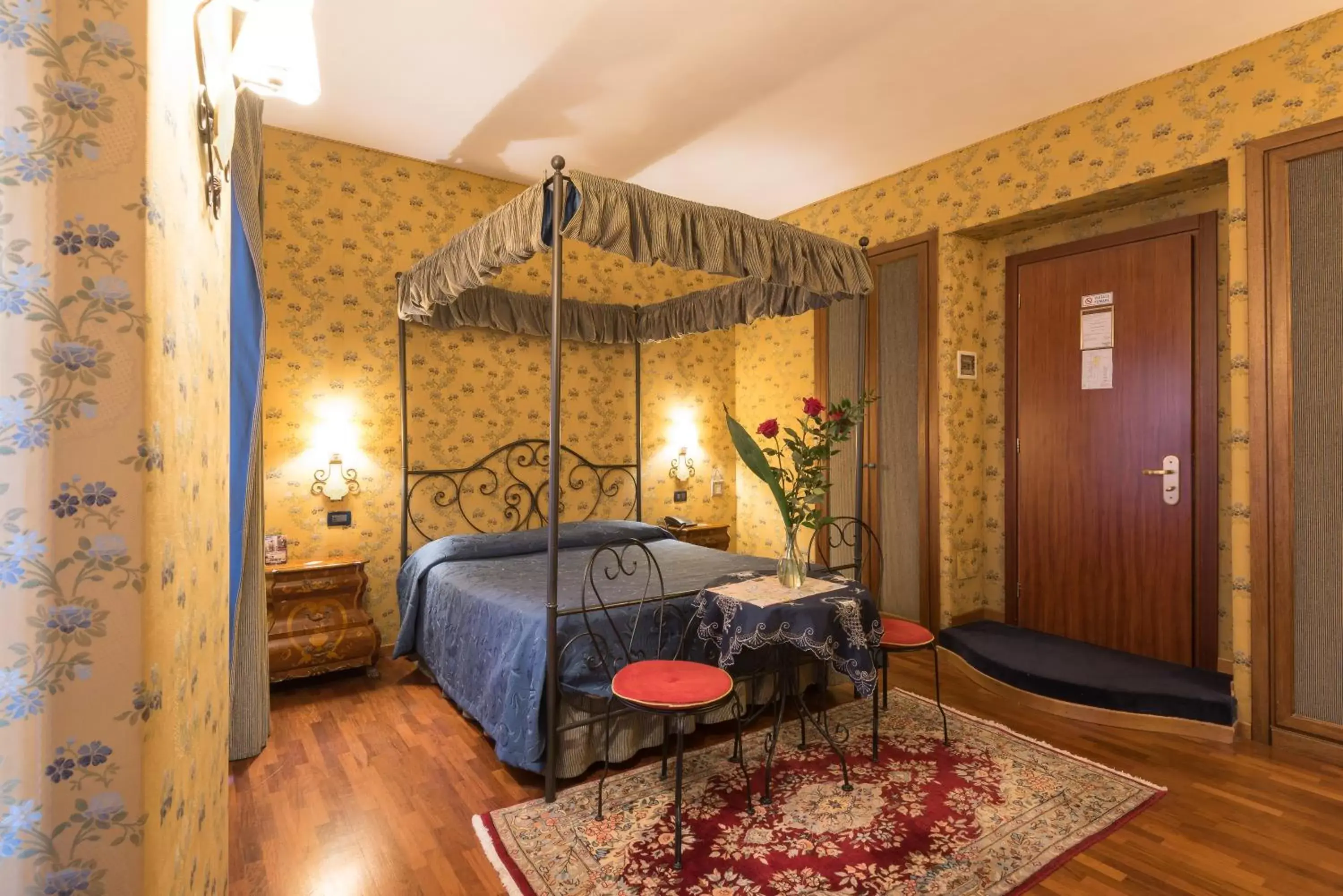 Photo of the whole room, Bed in Residenza Ave Roma