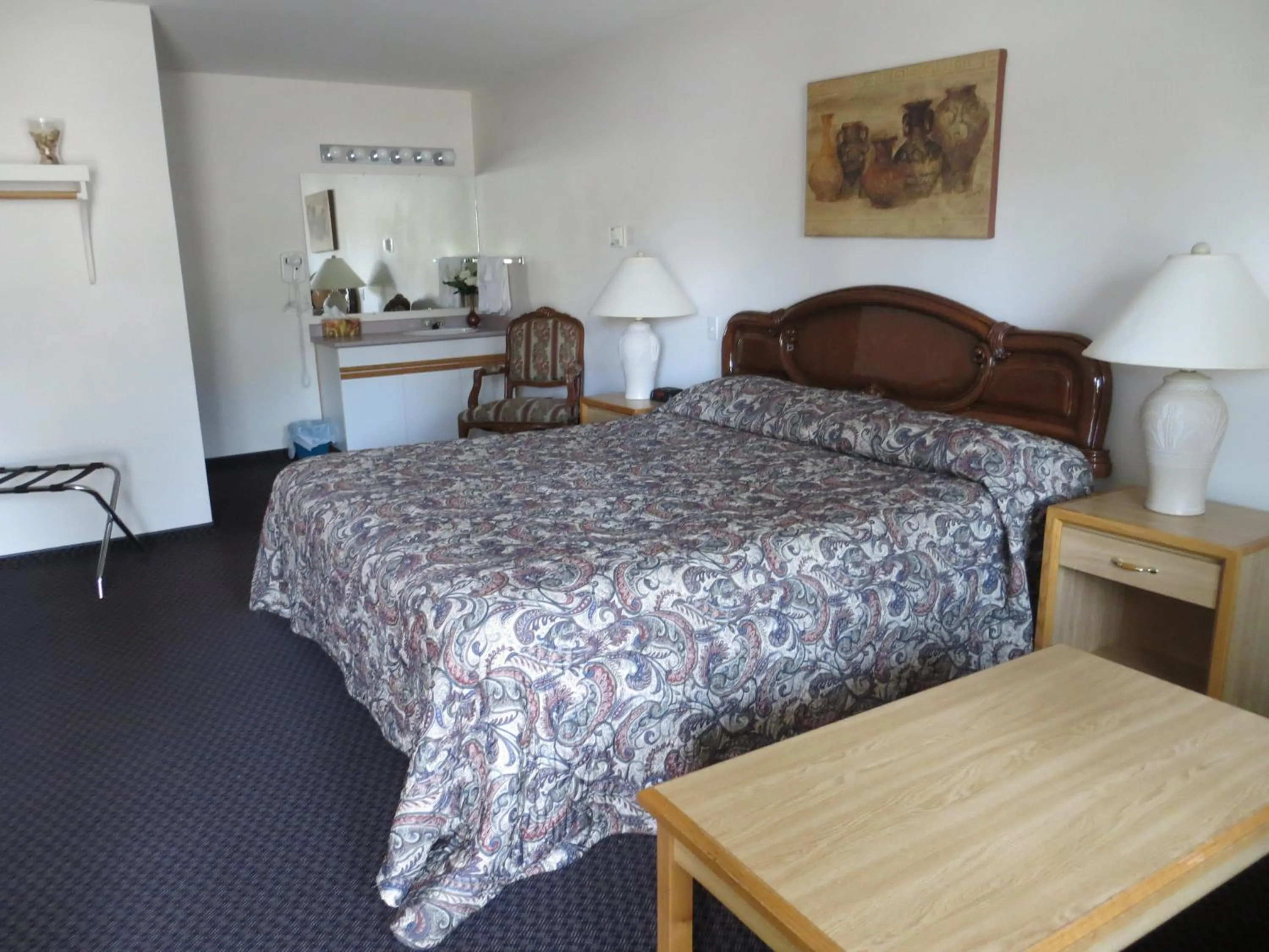 King Room - Non Pet Friendly  in Skagit Motel