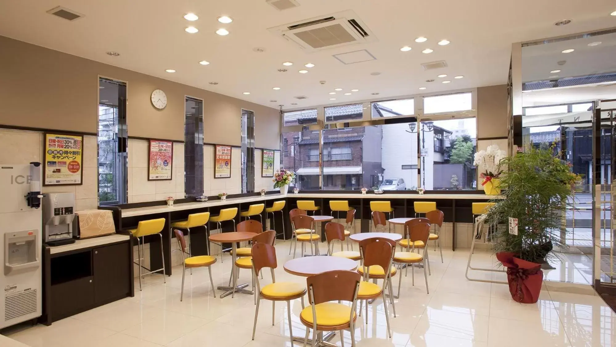 Lobby or reception, Restaurant/Places to Eat in Toyoko Inn Kyoto Biwako Otsu