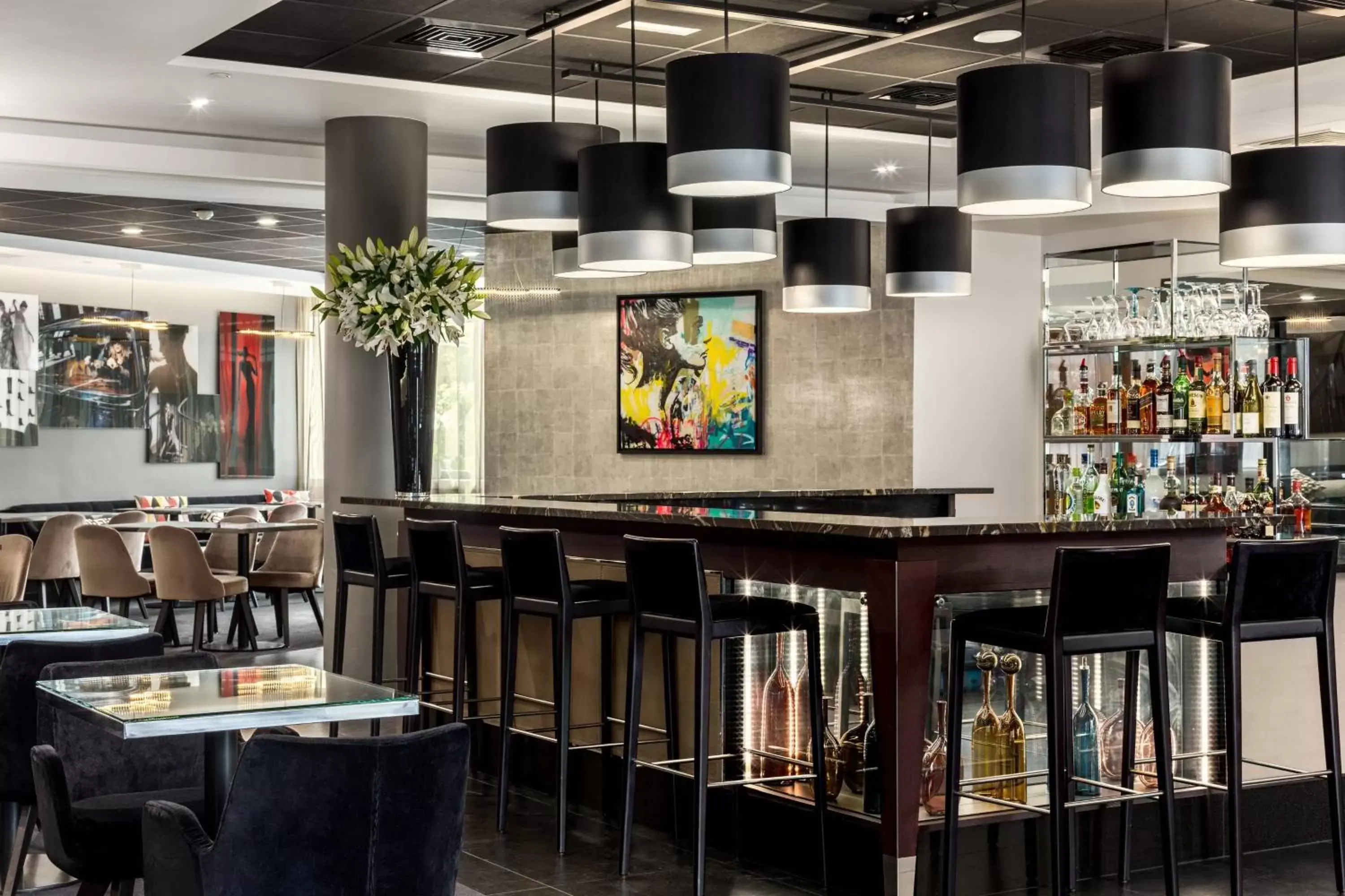 Restaurant/places to eat, Lounge/Bar in AC Hotel Paris Porte Maillot by Marriott