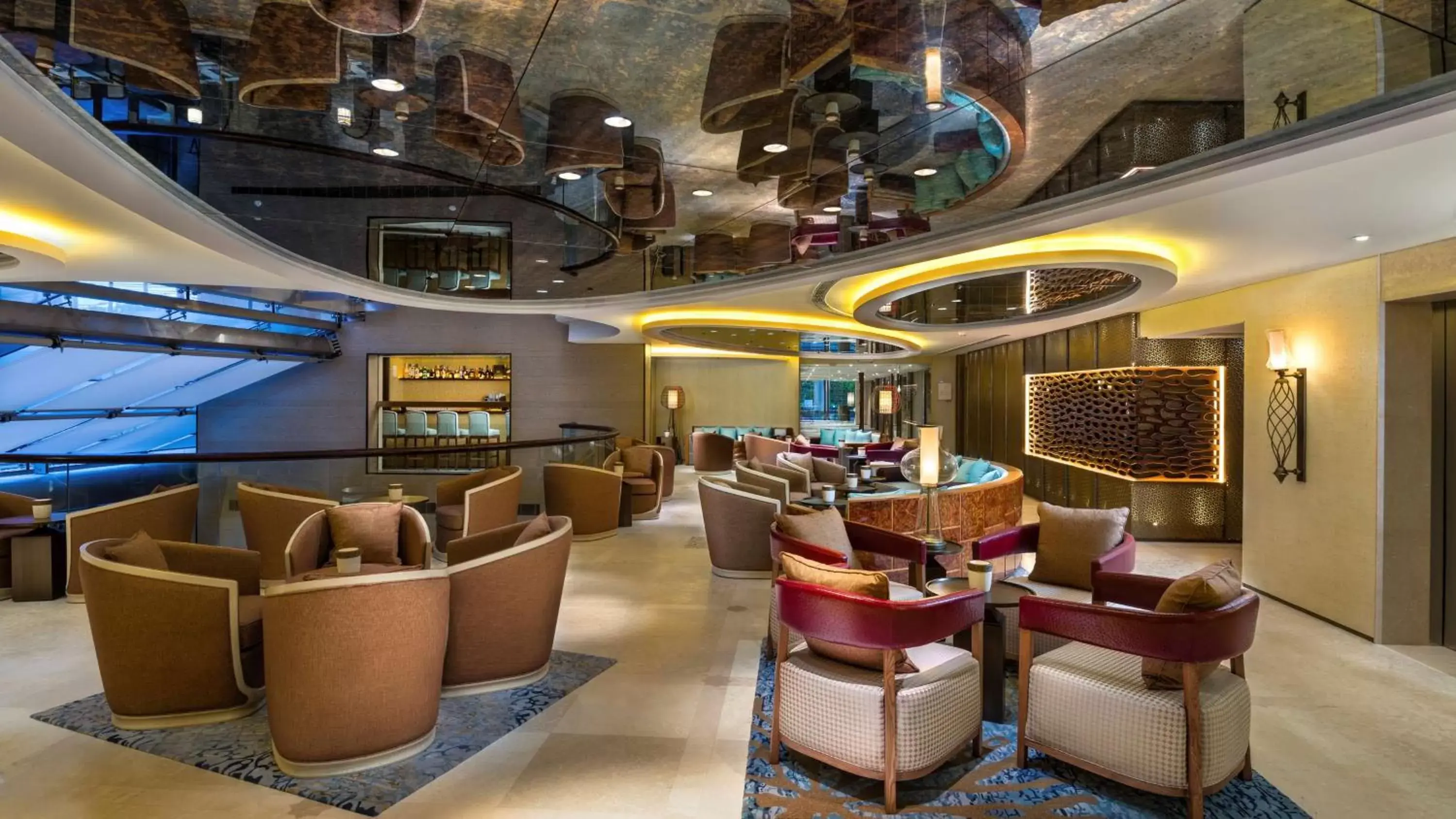 Lounge or bar, Lounge/Bar in Kempinski Summerland Hotel & Resort Beirut