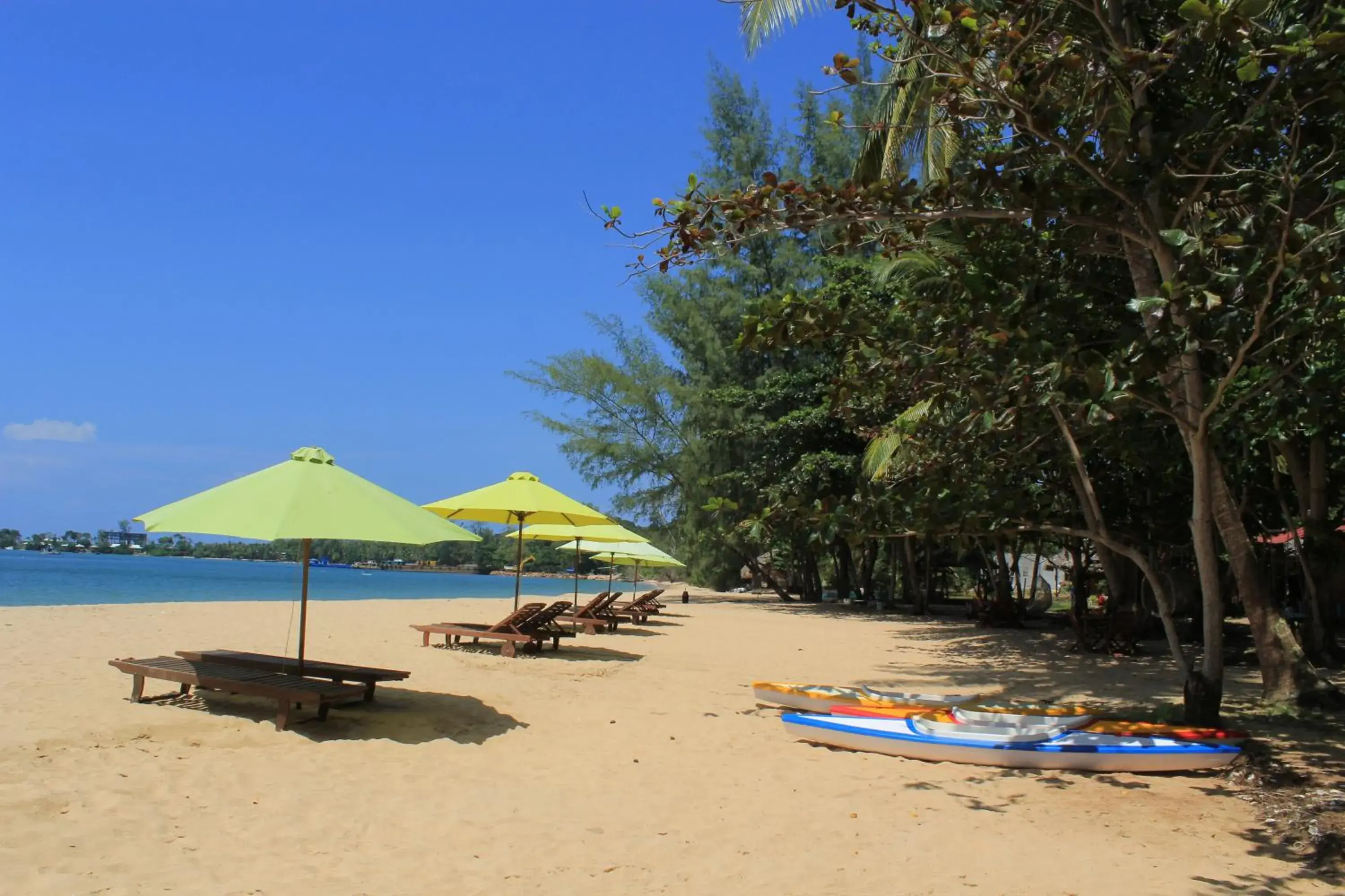 Garden, Beach in Vung Bau Resort