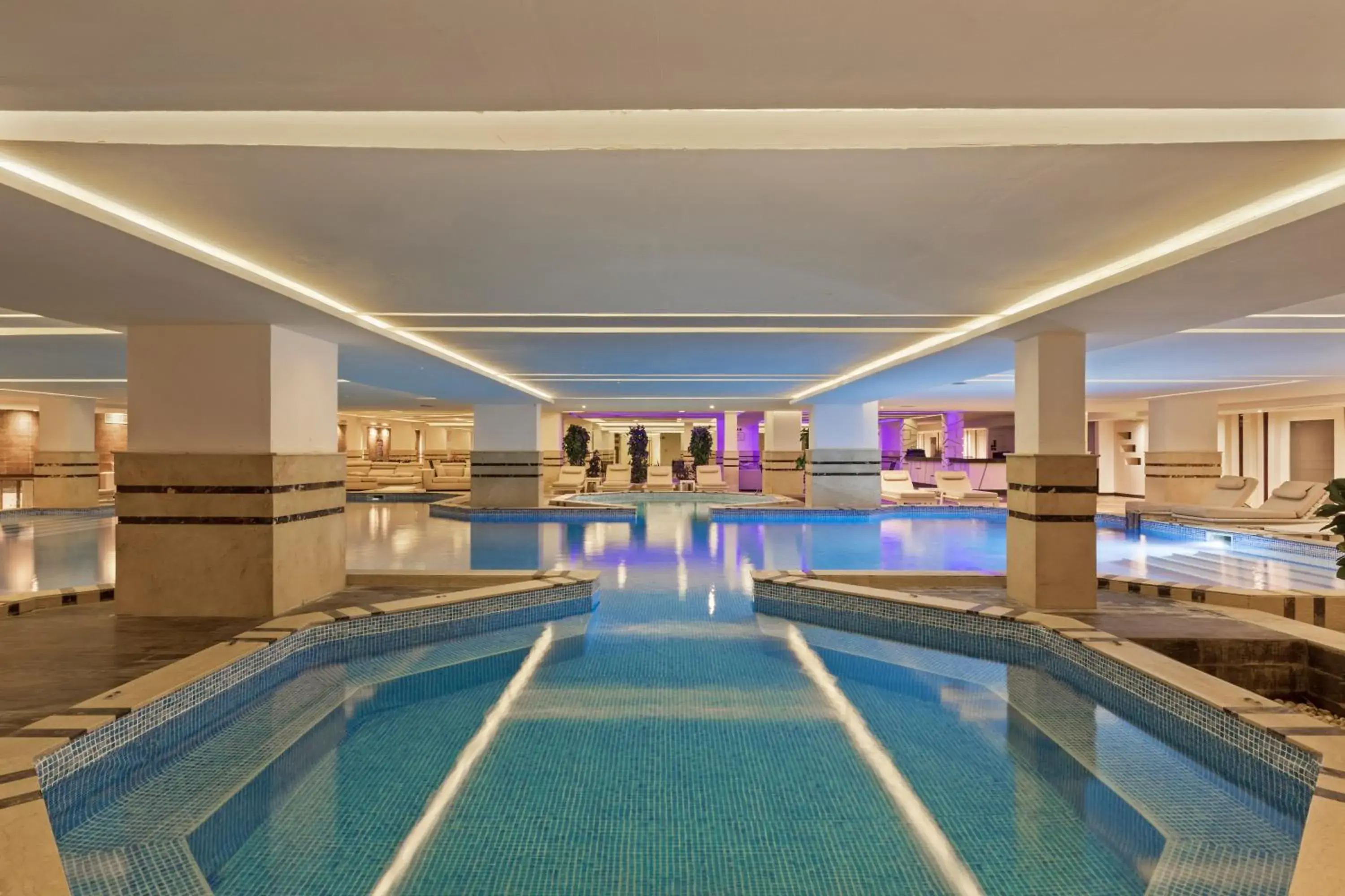 Swimming Pool in Savoy Le Grand Hotel Marrakech