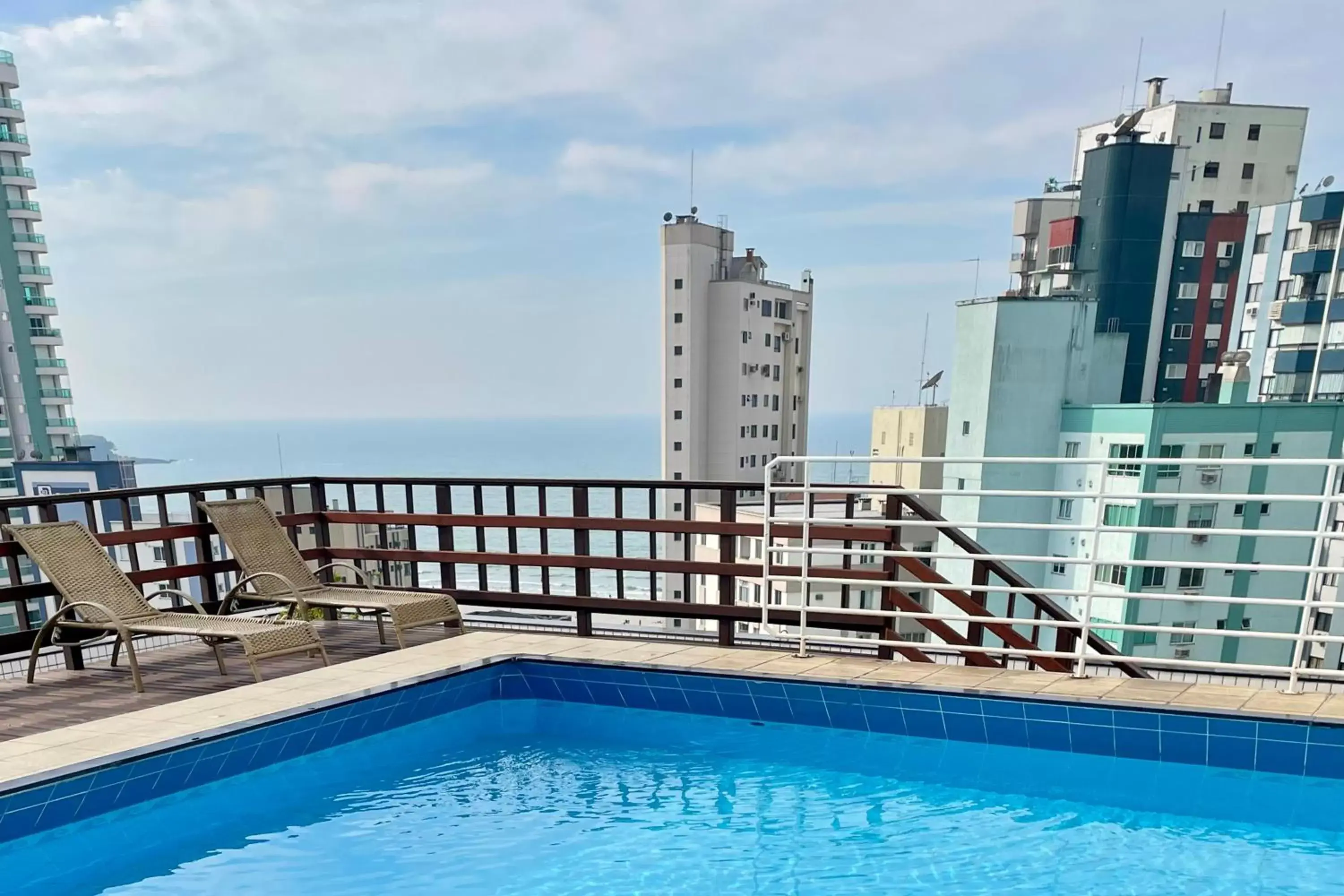 Pool view, Swimming Pool in Atobá Praia Hotel