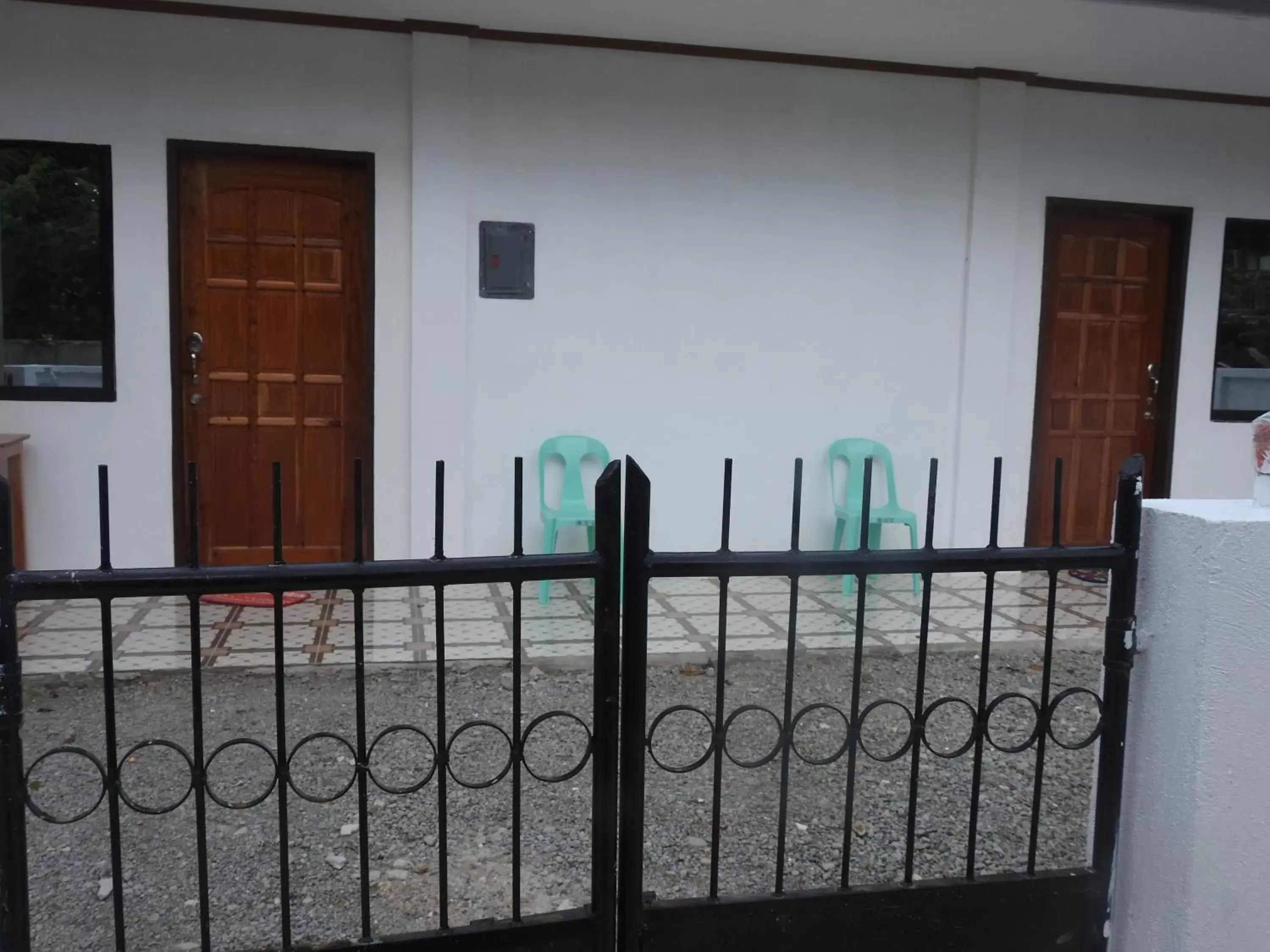 Facade/entrance in Pacifico Seaside Lodge Facade/entrance in Pacifico Seaside Lodge