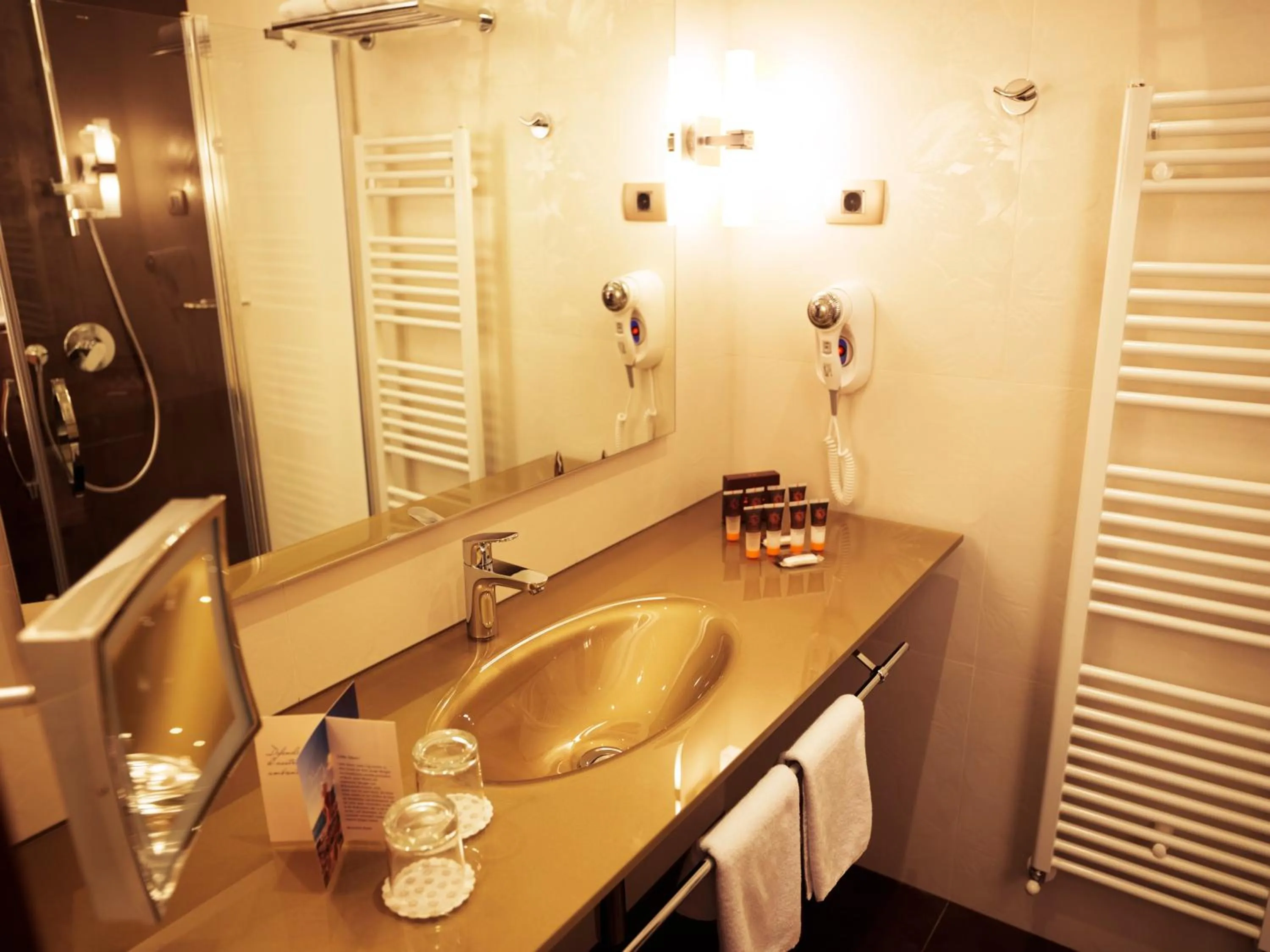 Bathroom in Grand Hotel Portoroz 4* superior – Terme & Wellness LifeClass