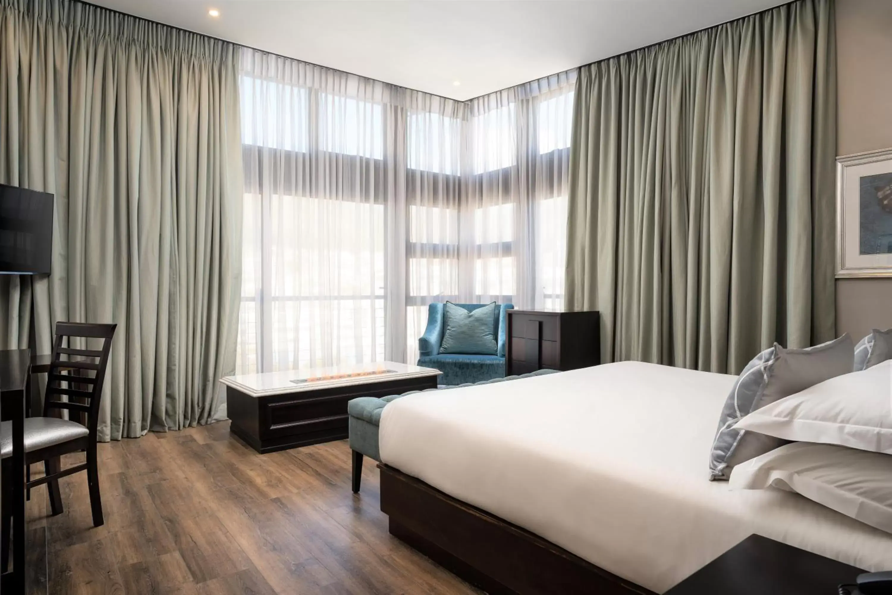 Bedroom, Bed in Premier Hotel Cape Town