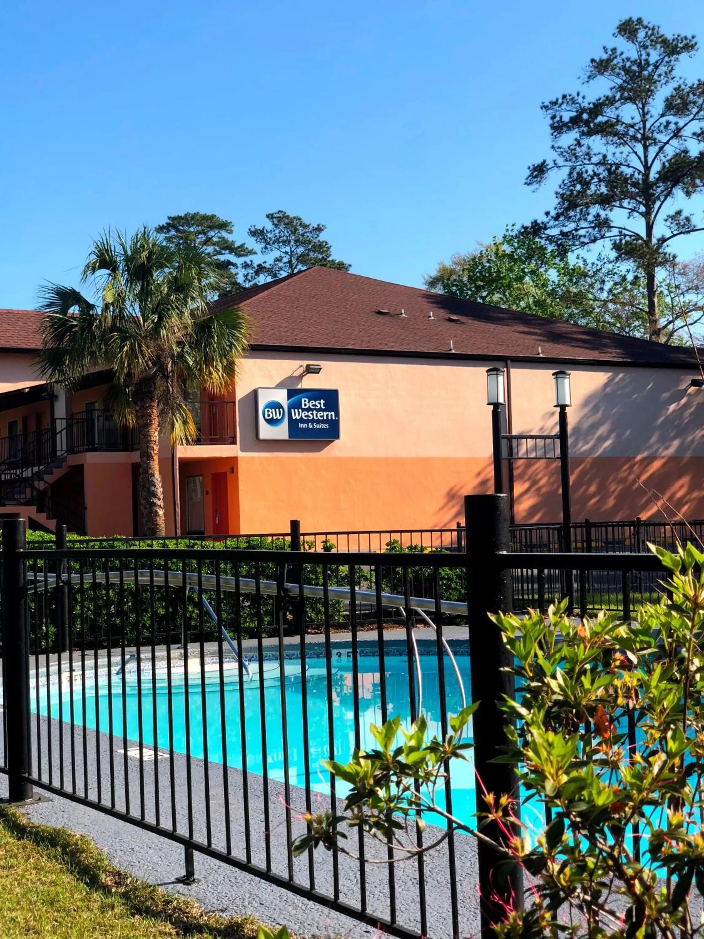 Property building, Pool View in Best Western Tallahassee Downtown Inn and Suites