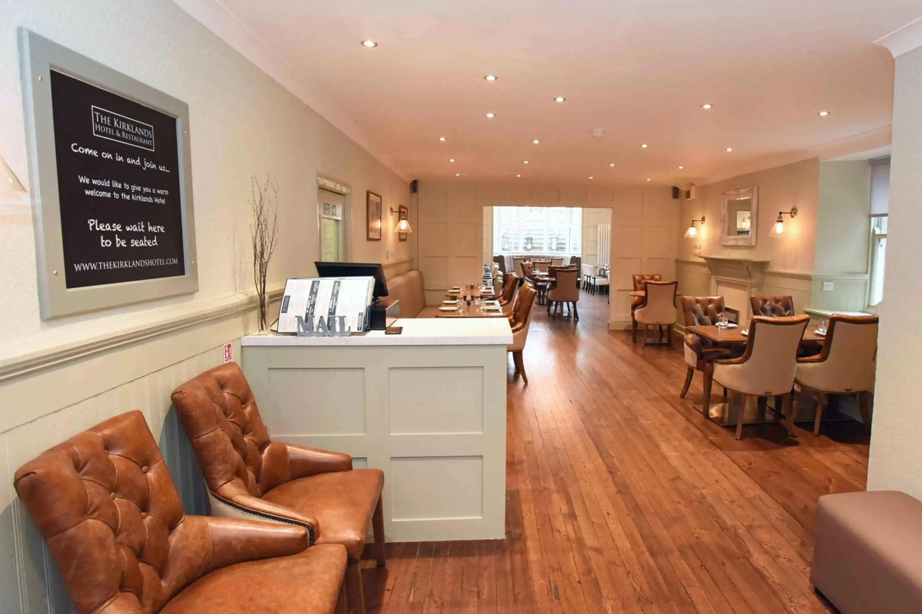 Restaurant/places to eat, Lounge/Bar in Kirklands Hotel