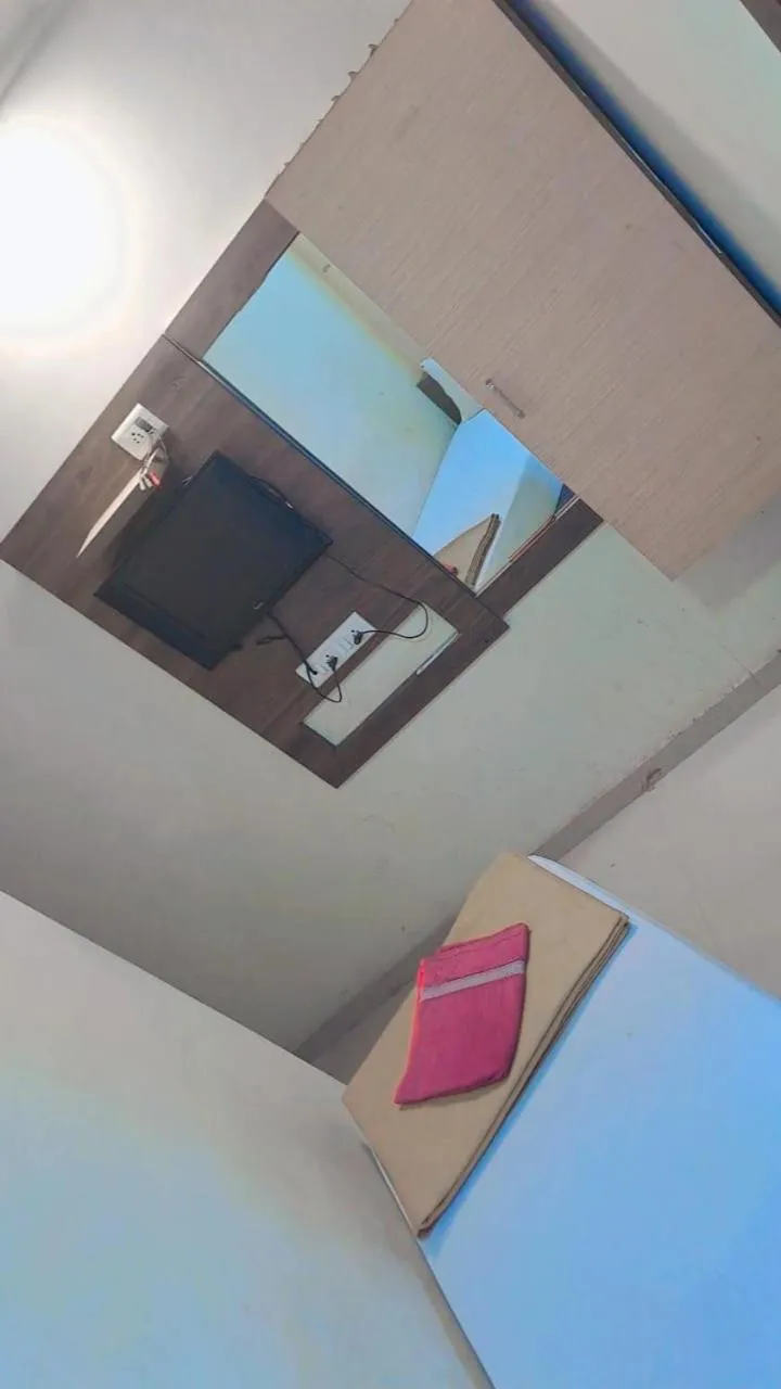 Bed in Hotel Gitanjali