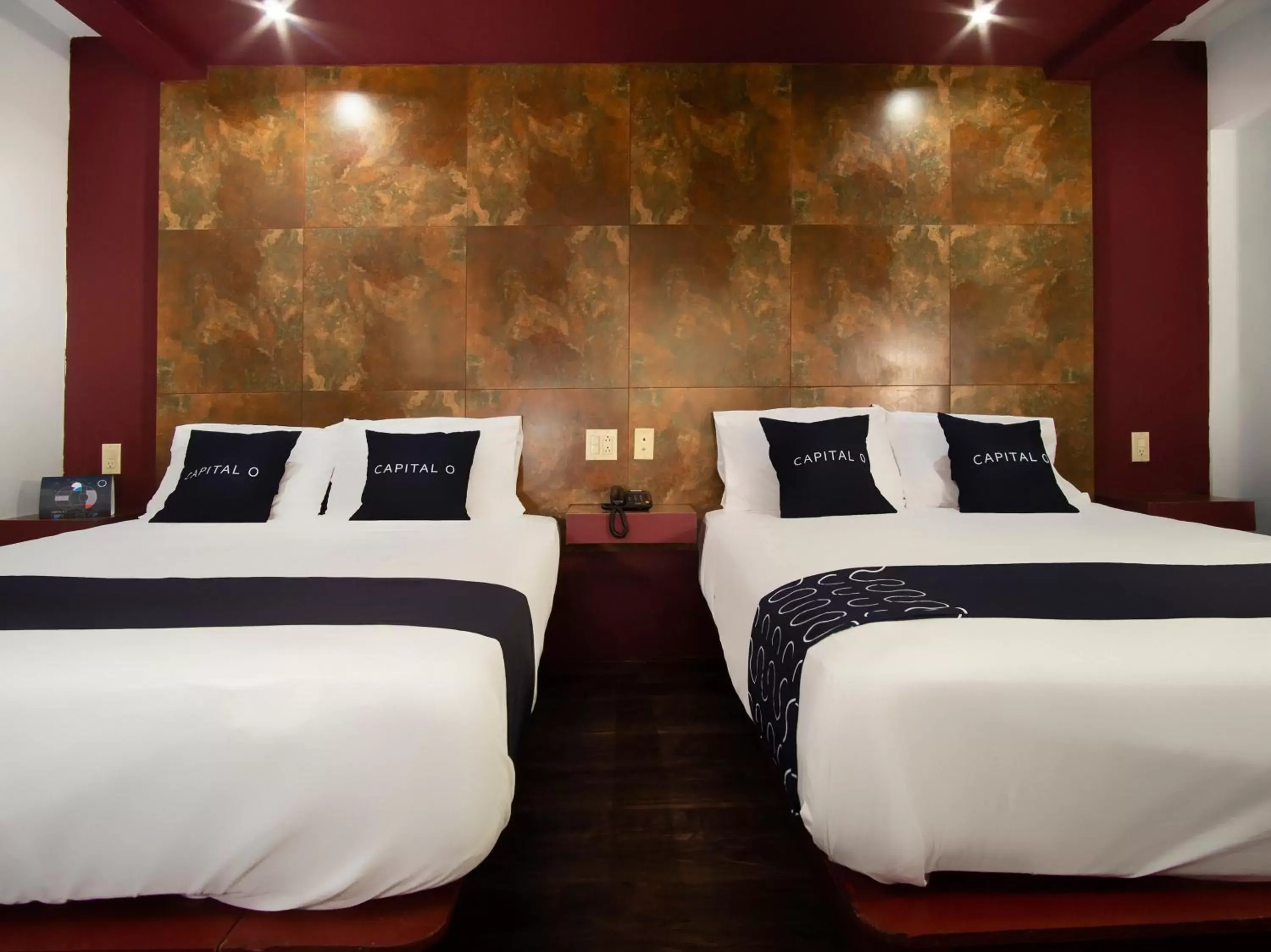 Bedroom, Bed in CAPITAL O Hotel Rose, Ensenada