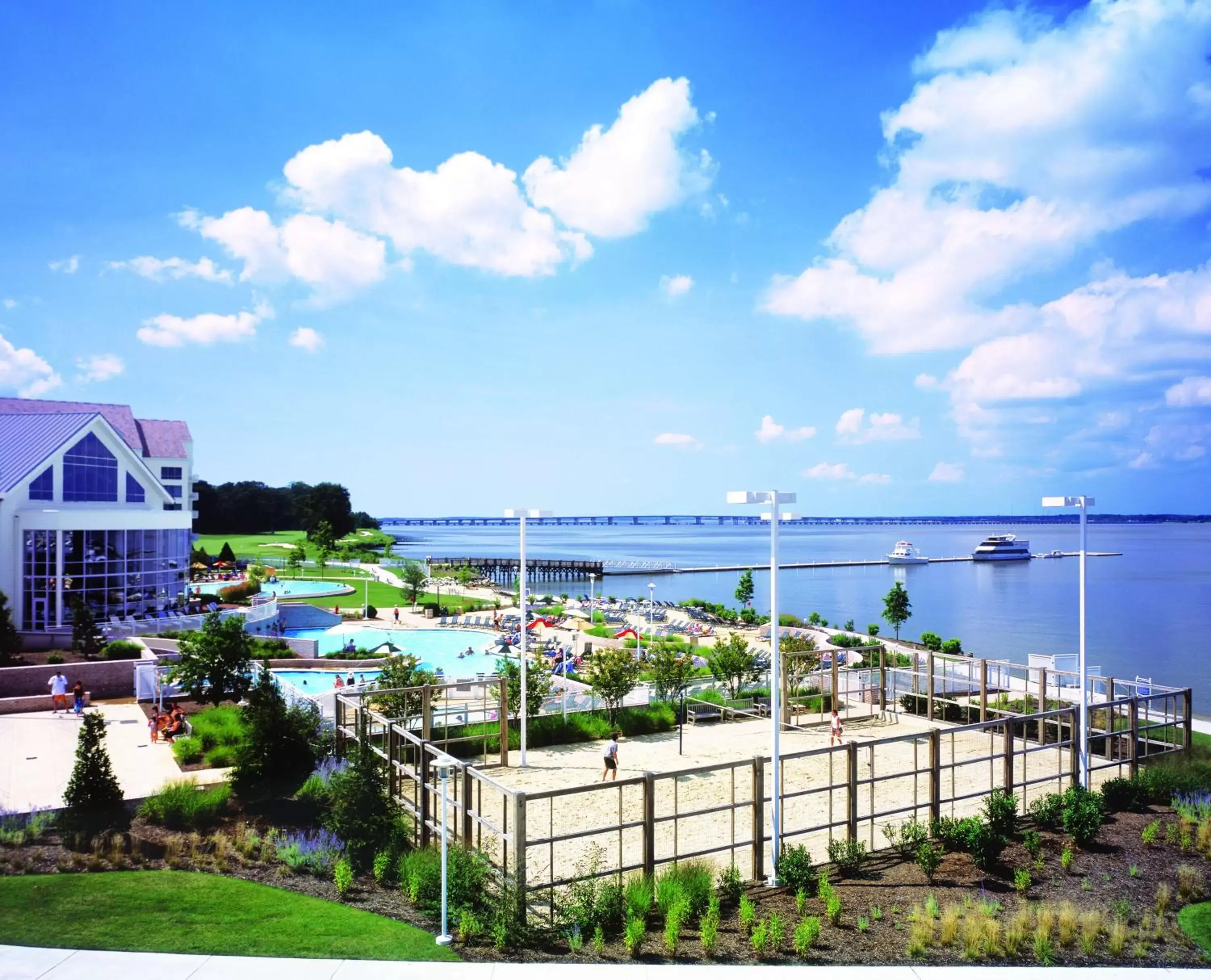 Property building in Hyatt Regency Chesapeake Bay Golf Resort, Spa & Marina