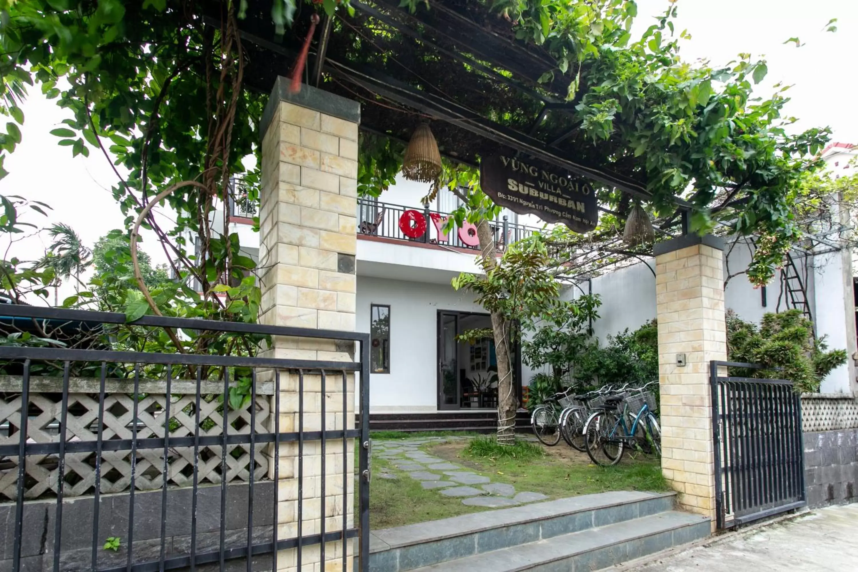 Facade/entrance, Property Building in OYO 473 Suburban Villa