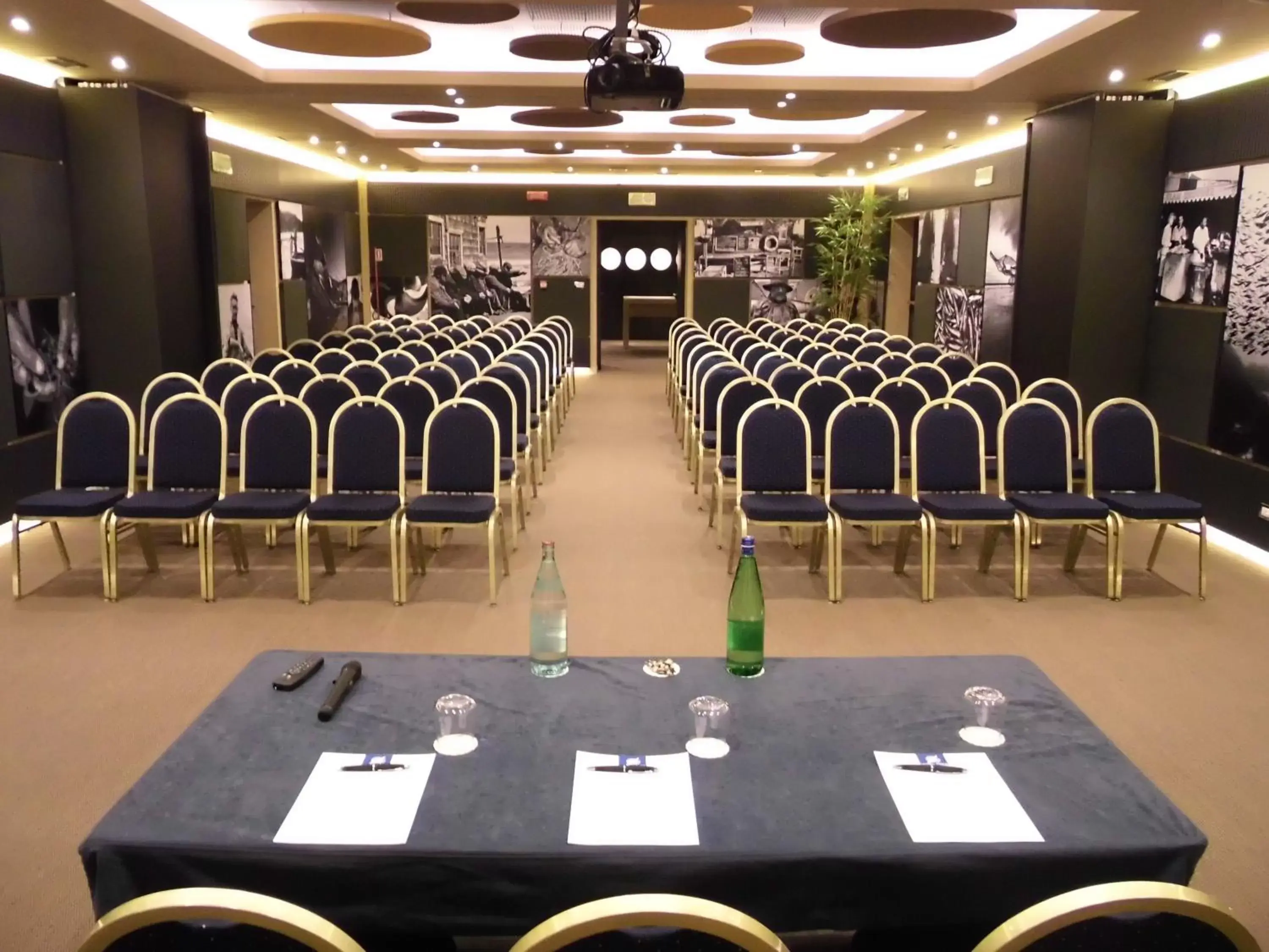 Other, Business Area/Conference Room in Hotel Tiber