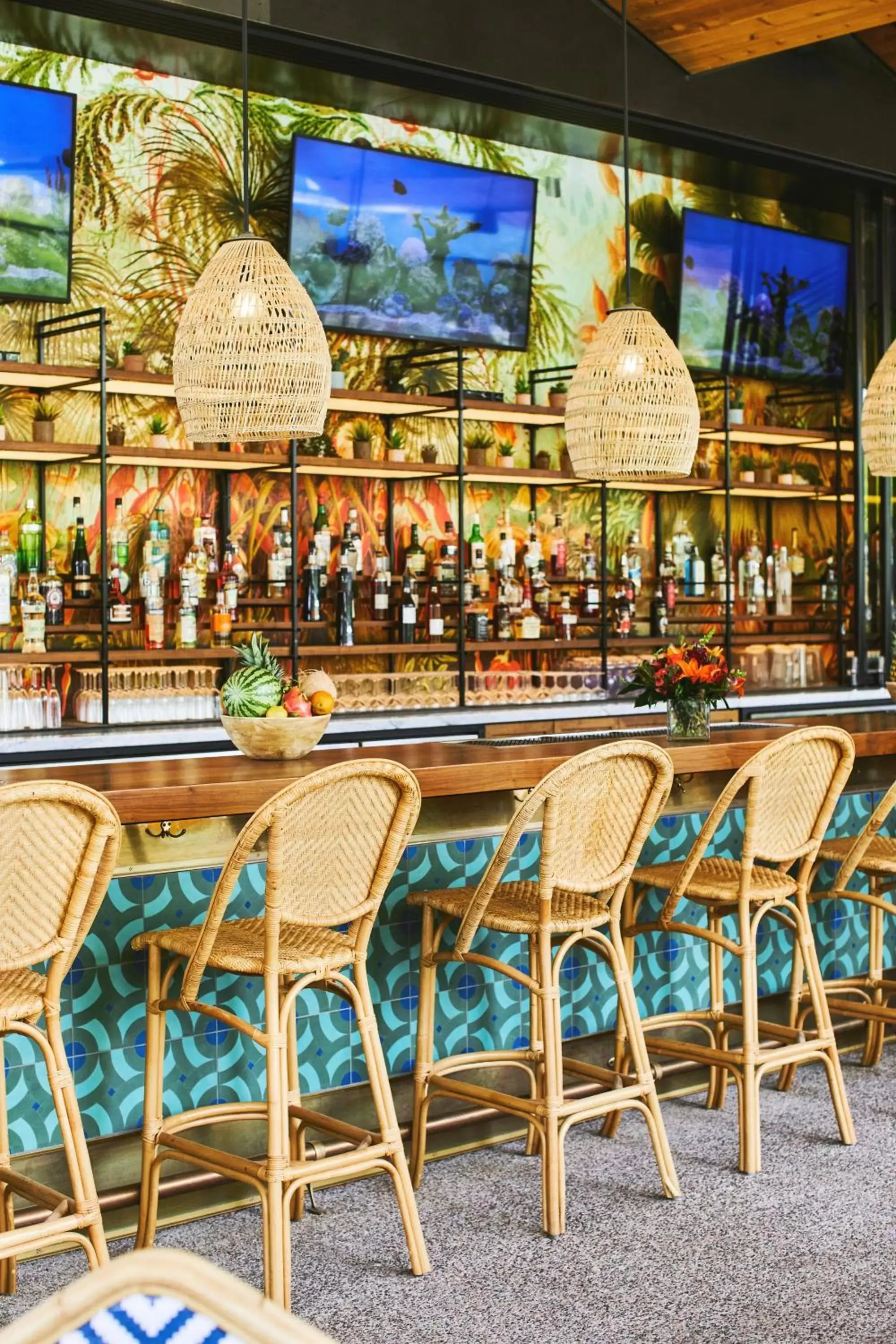 Restaurant/places to eat in RISE Uptown Restaurant/places to eat in RISE Uptown