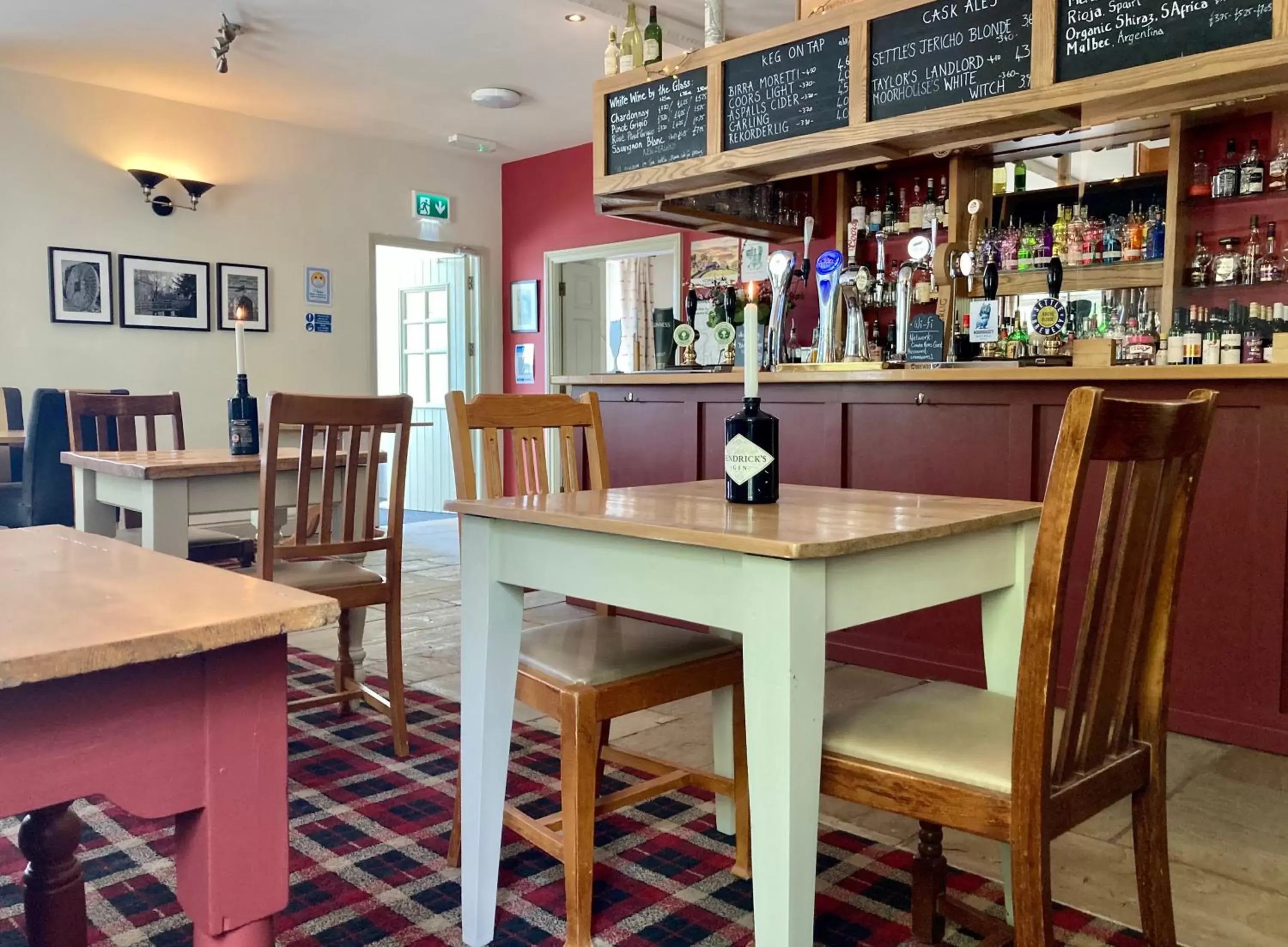 Lounge or bar, Lounge/Bar in The Craven Arms