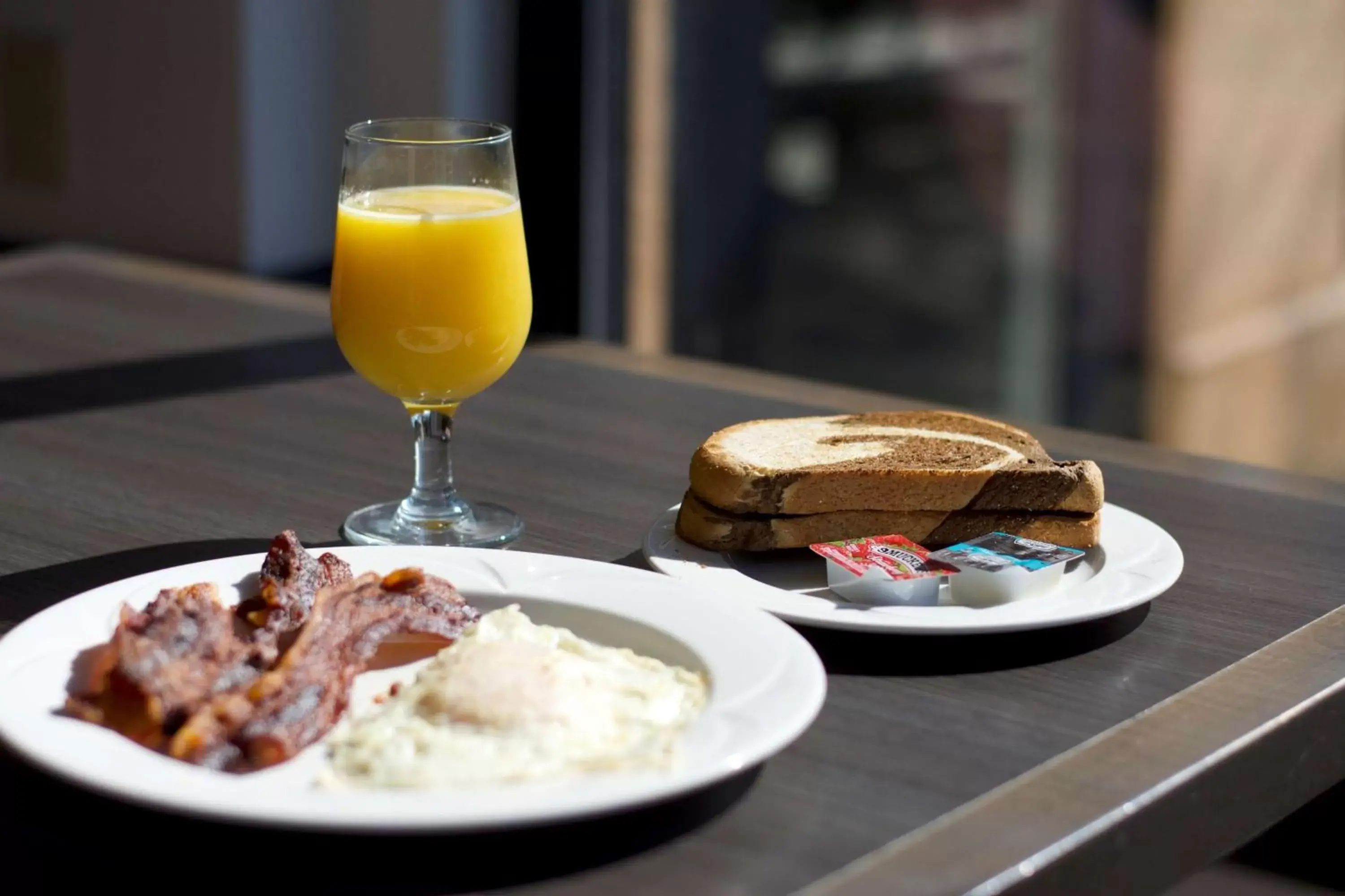 Breakfast in Hilton Garden Inn South Bend