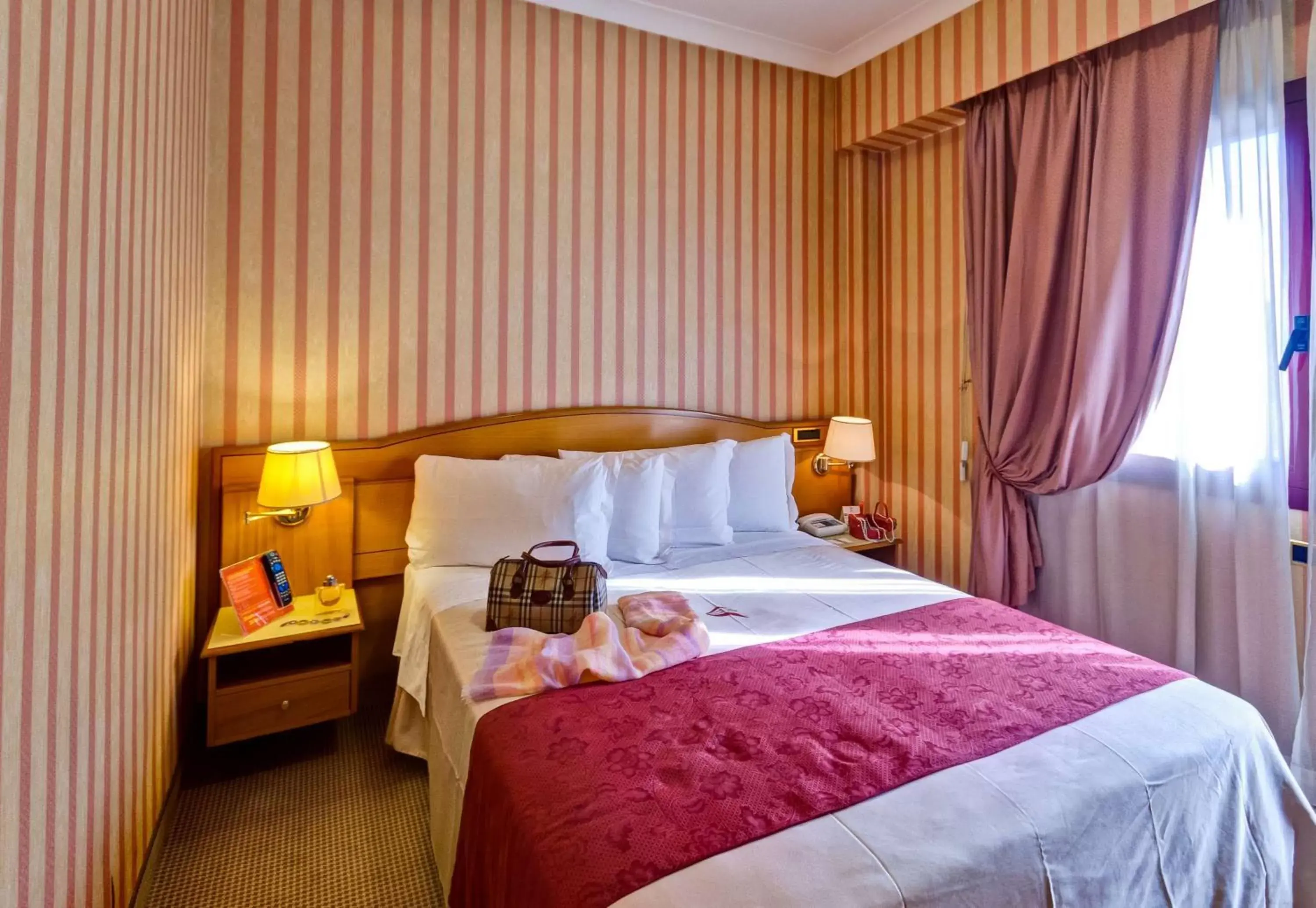 Photo of the whole room, Bed in Best Western Hotel Rome Airport