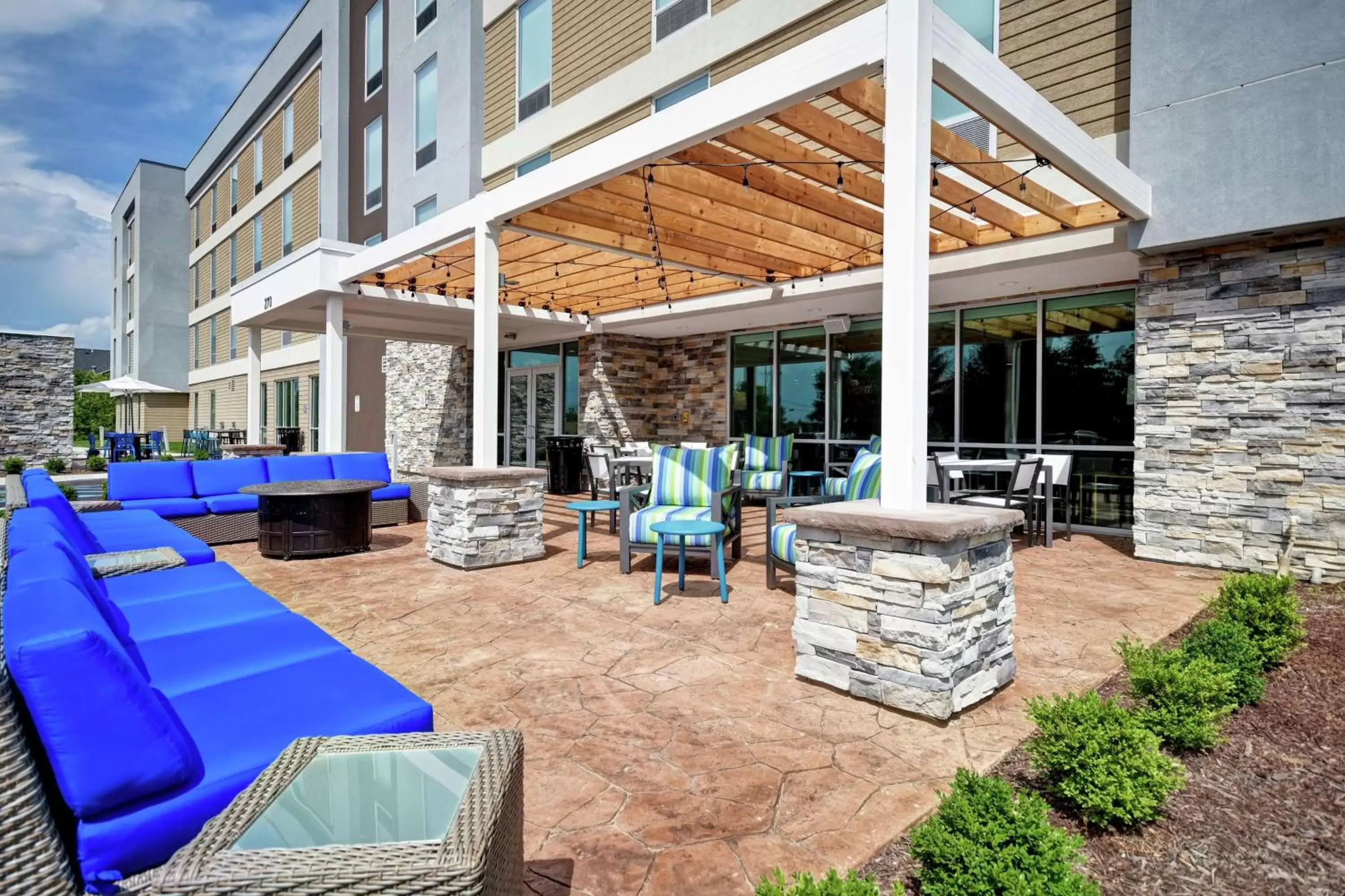 Patio in Home2 Suites By Hilton Georgetown