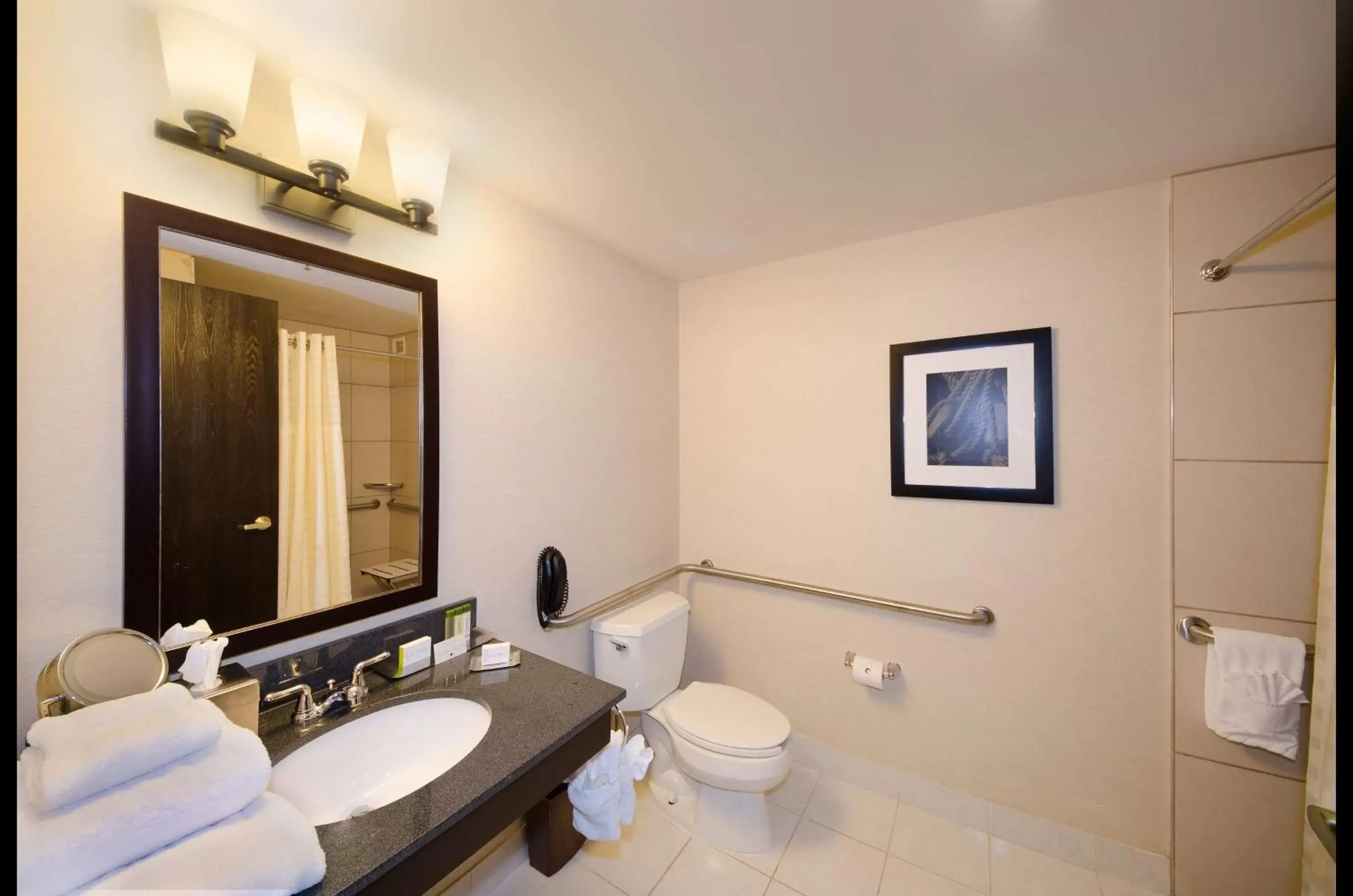Bathroom in DoubleTree by Hilton Port Huron