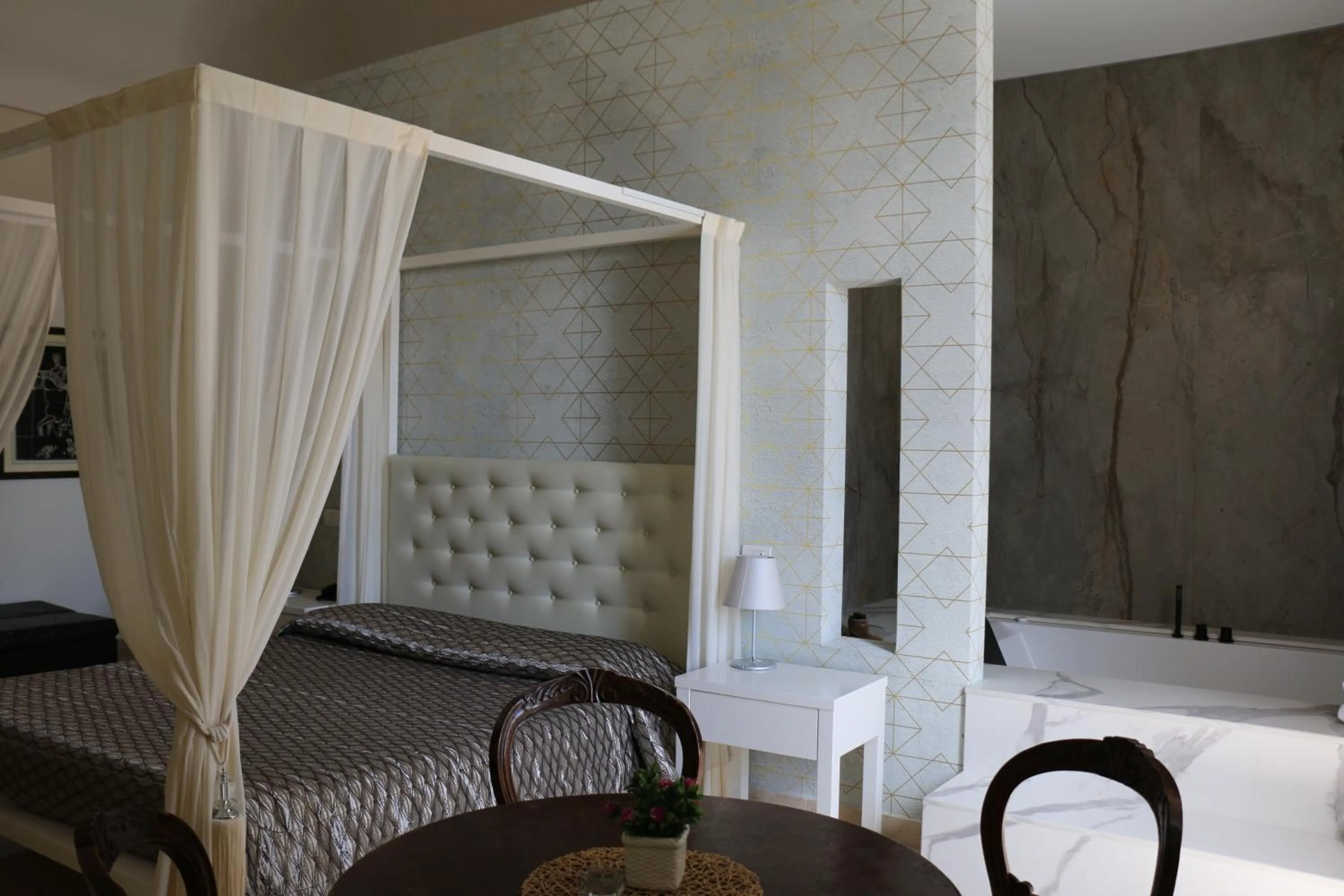 Bedroom in Albergo Del Sedile