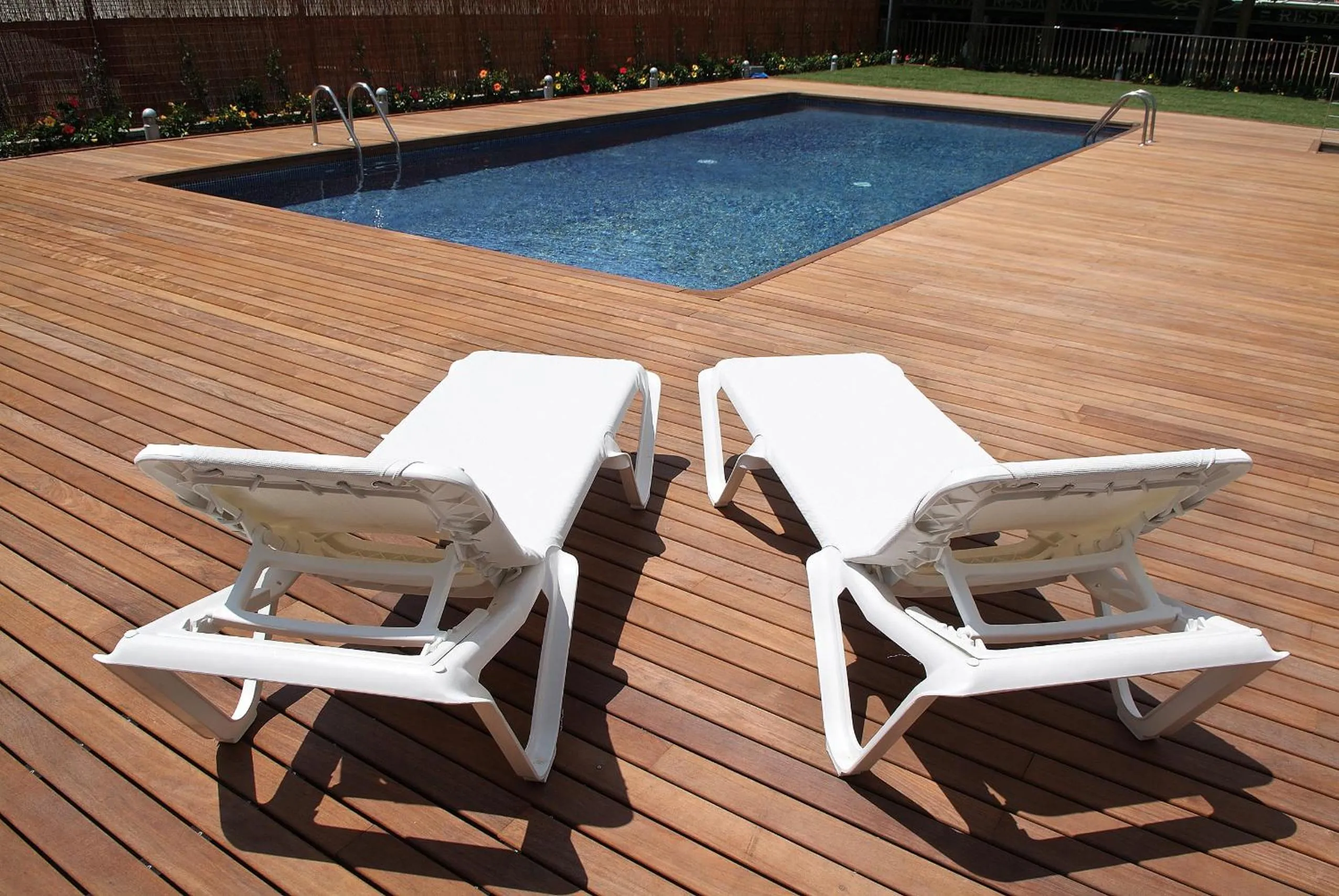 Swimming pool in Magnolia Hotel - Adults Only