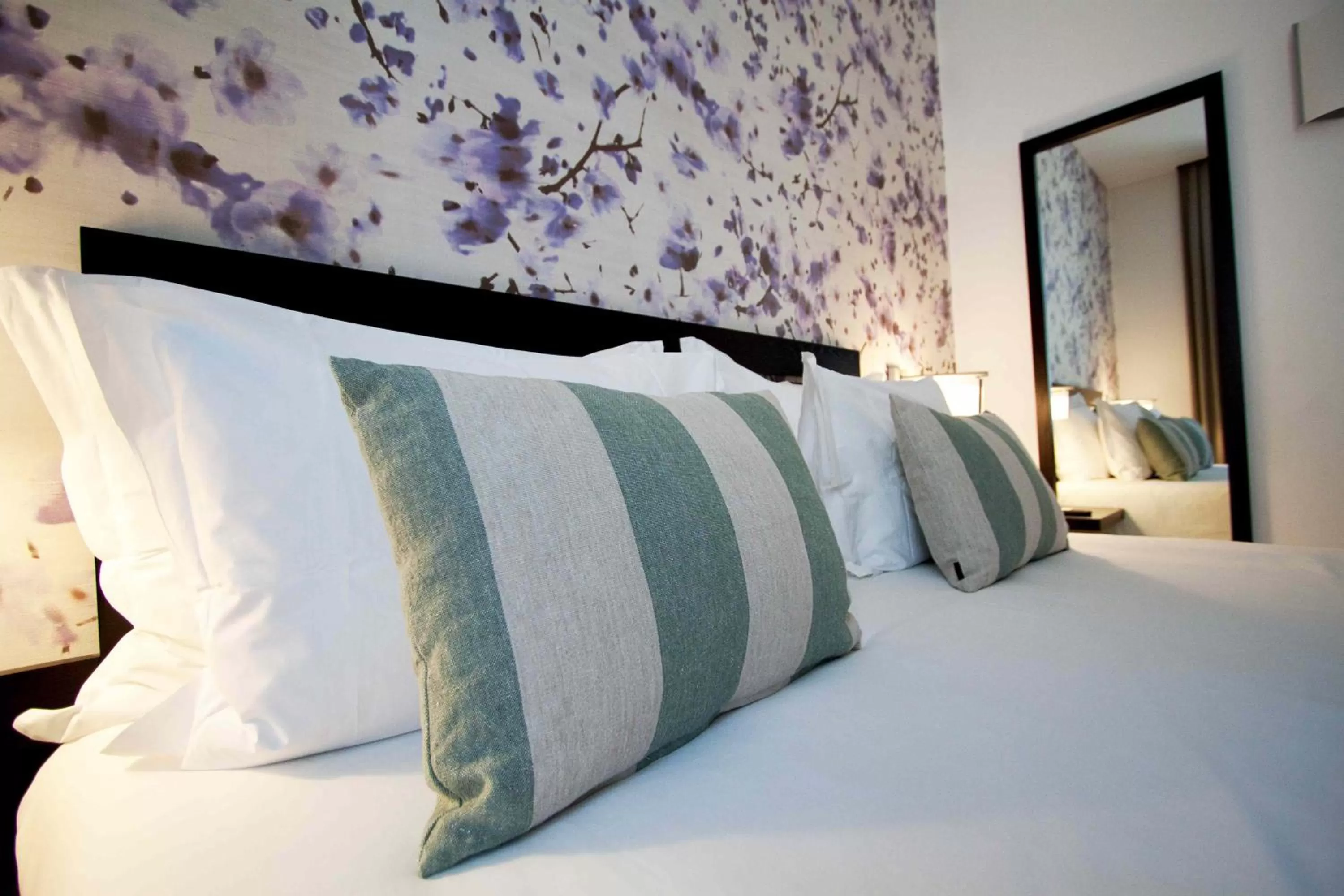 Bedroom, Bed in Internacional Design Hotel