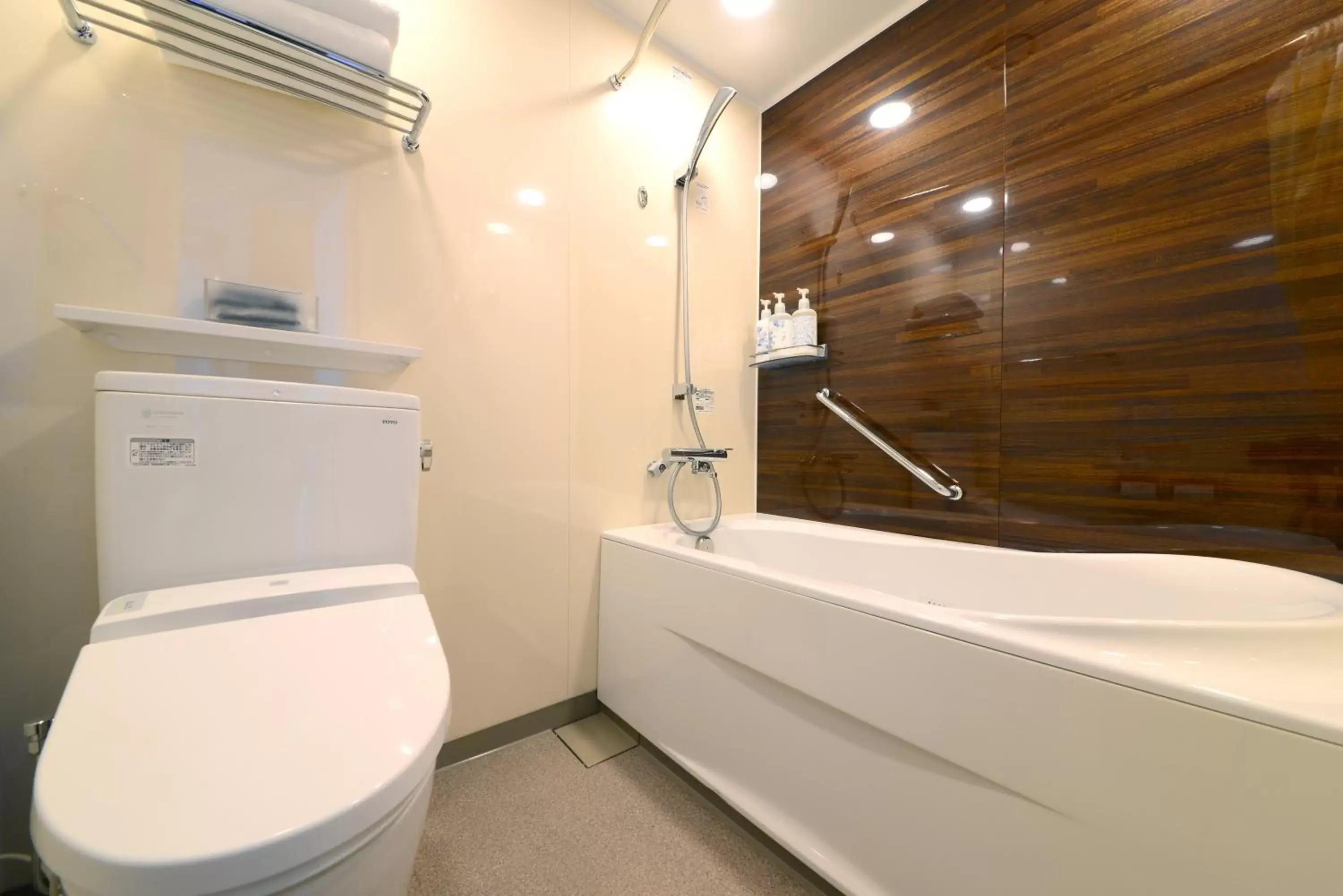 Bathroom, Kitchen/Kitchenette in Vessel Hotel Campana Okinawa