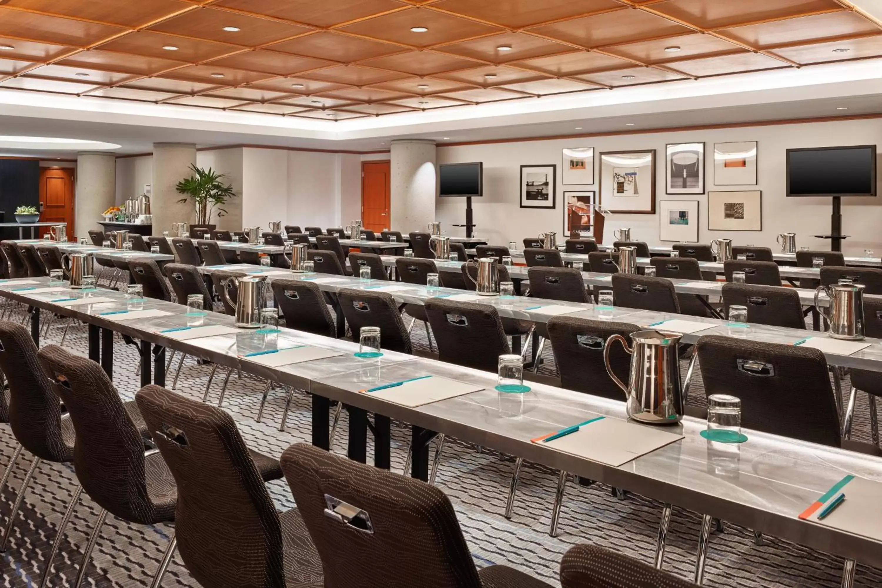 Meeting/conference room, Restaurant/Places to Eat in Le Meridien San Francisco
