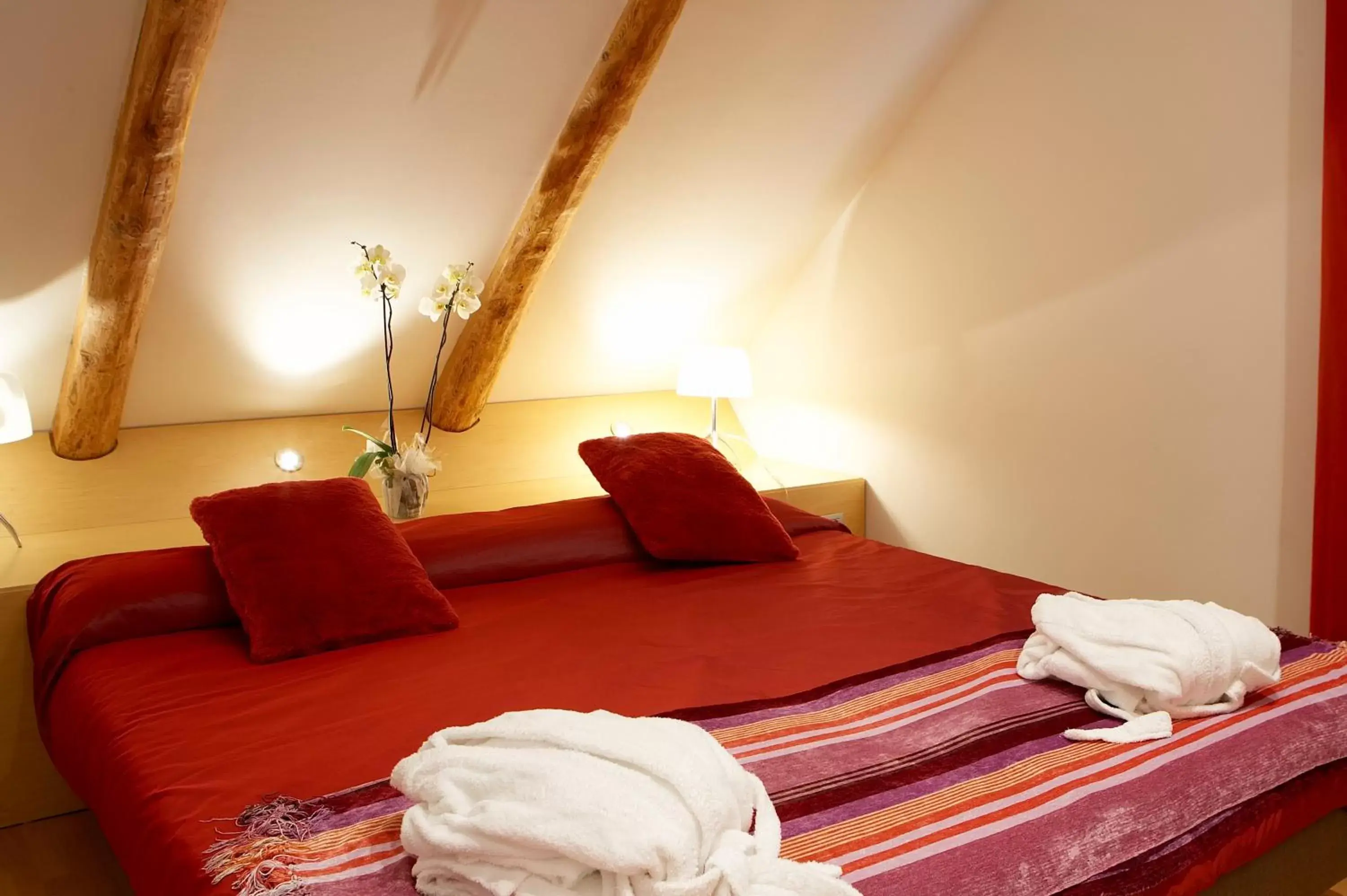 Bedroom, Bed in Hotel Sant Roc