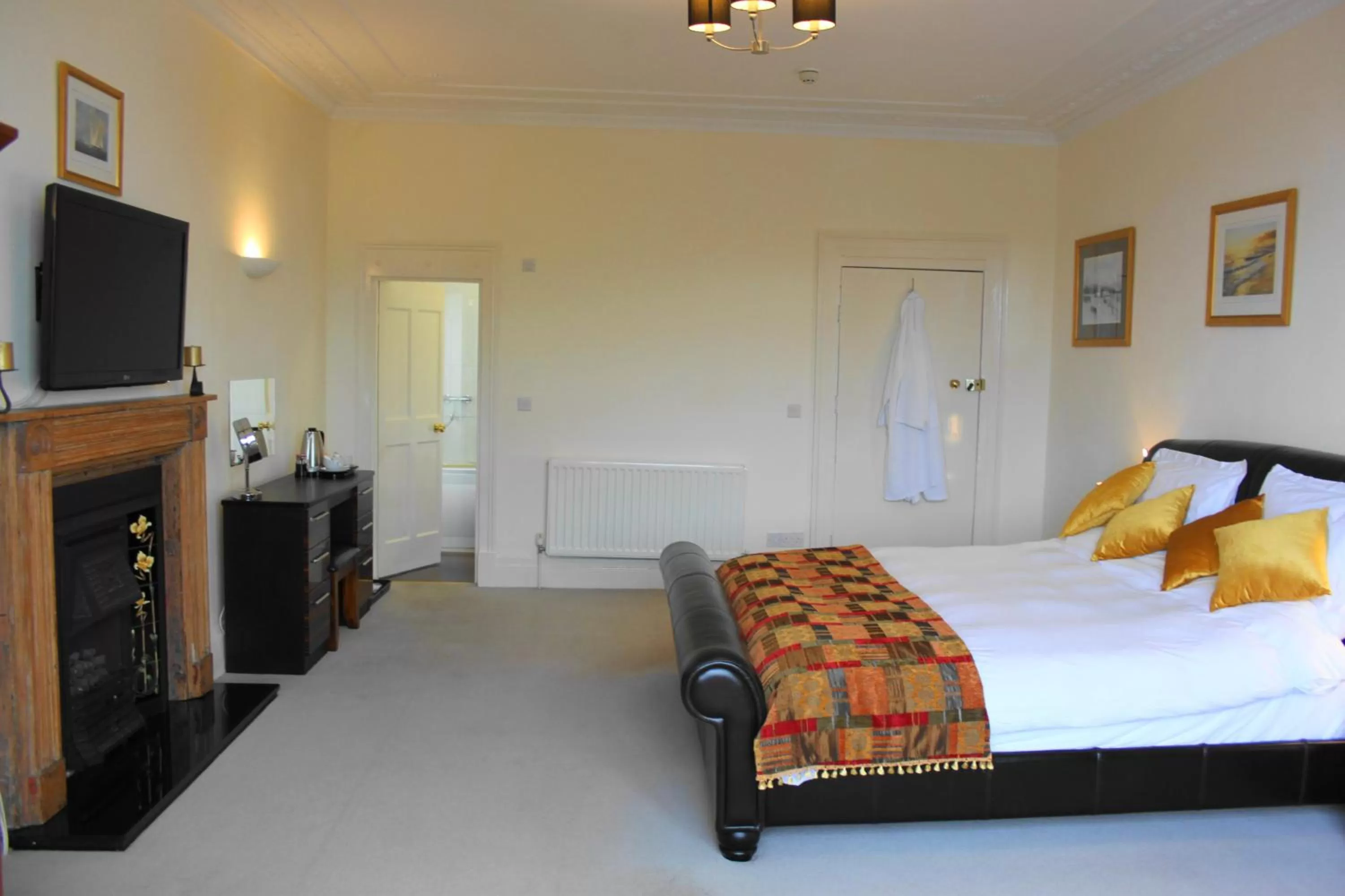 Bedroom, Bed in The Olive Branch