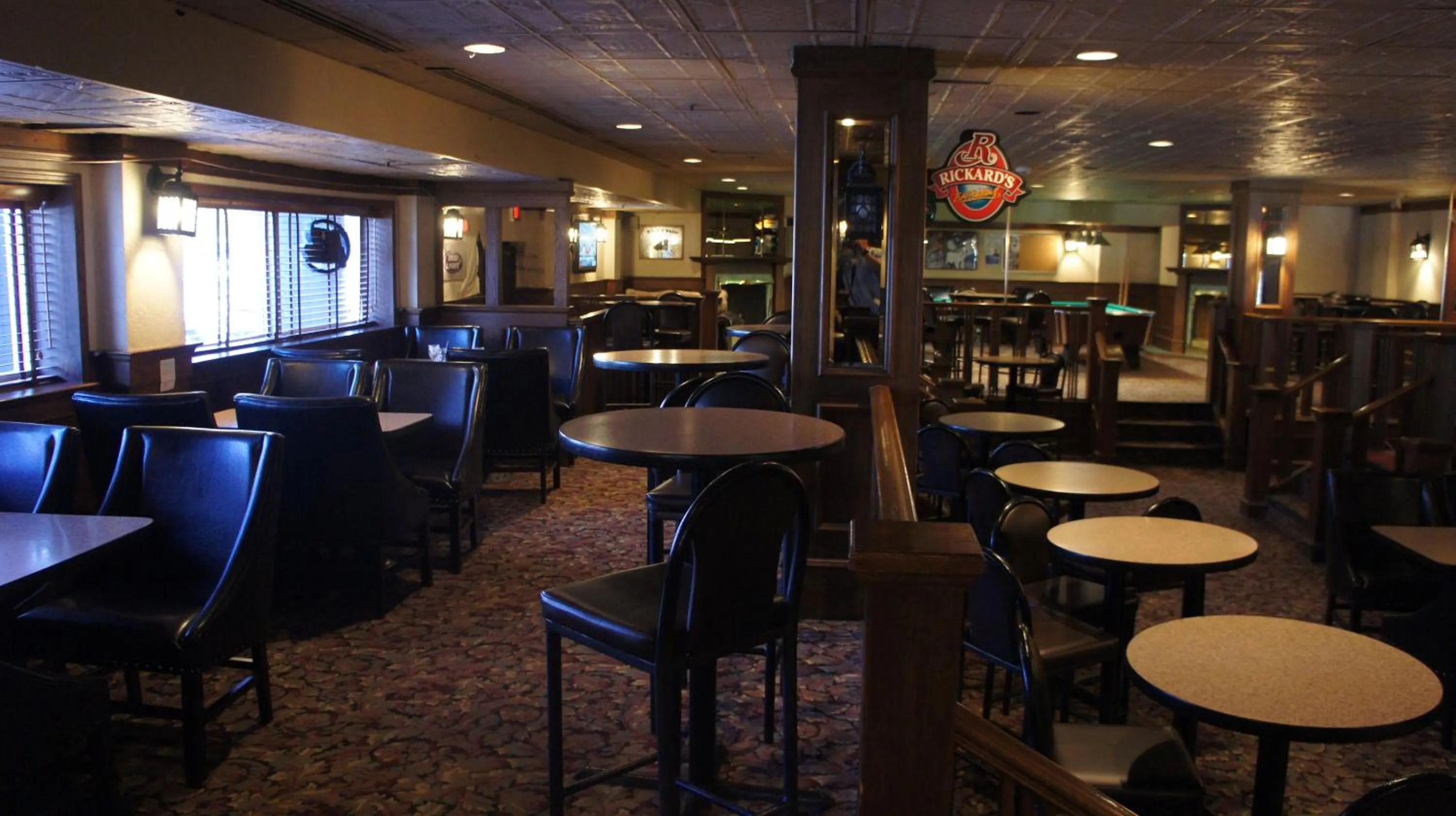 Restaurant/Places to Eat in The Marlborough Hotel