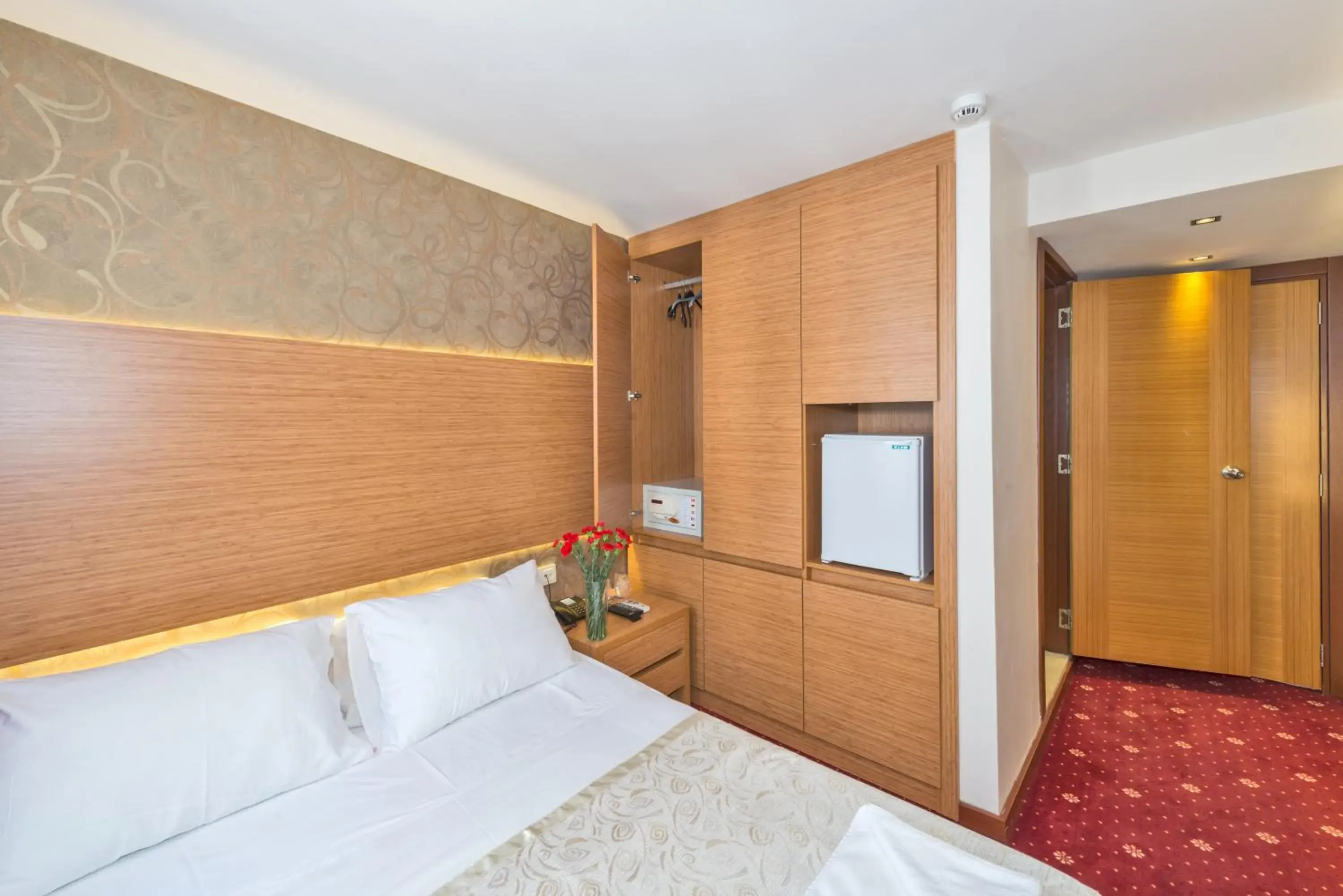 Bed in Erbazlar Hotel