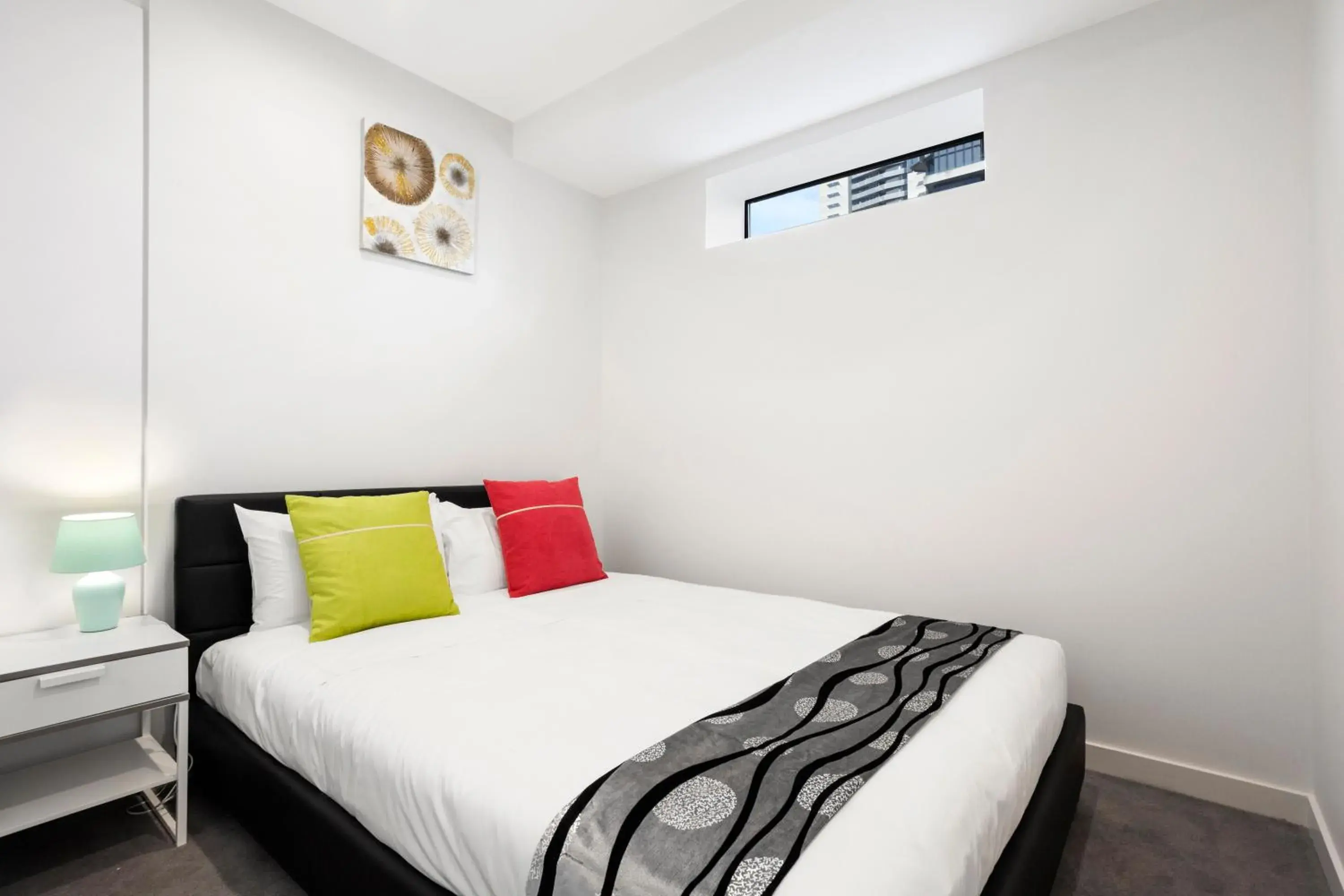Bedroom, Bed in Platinum City Serviced Apartments