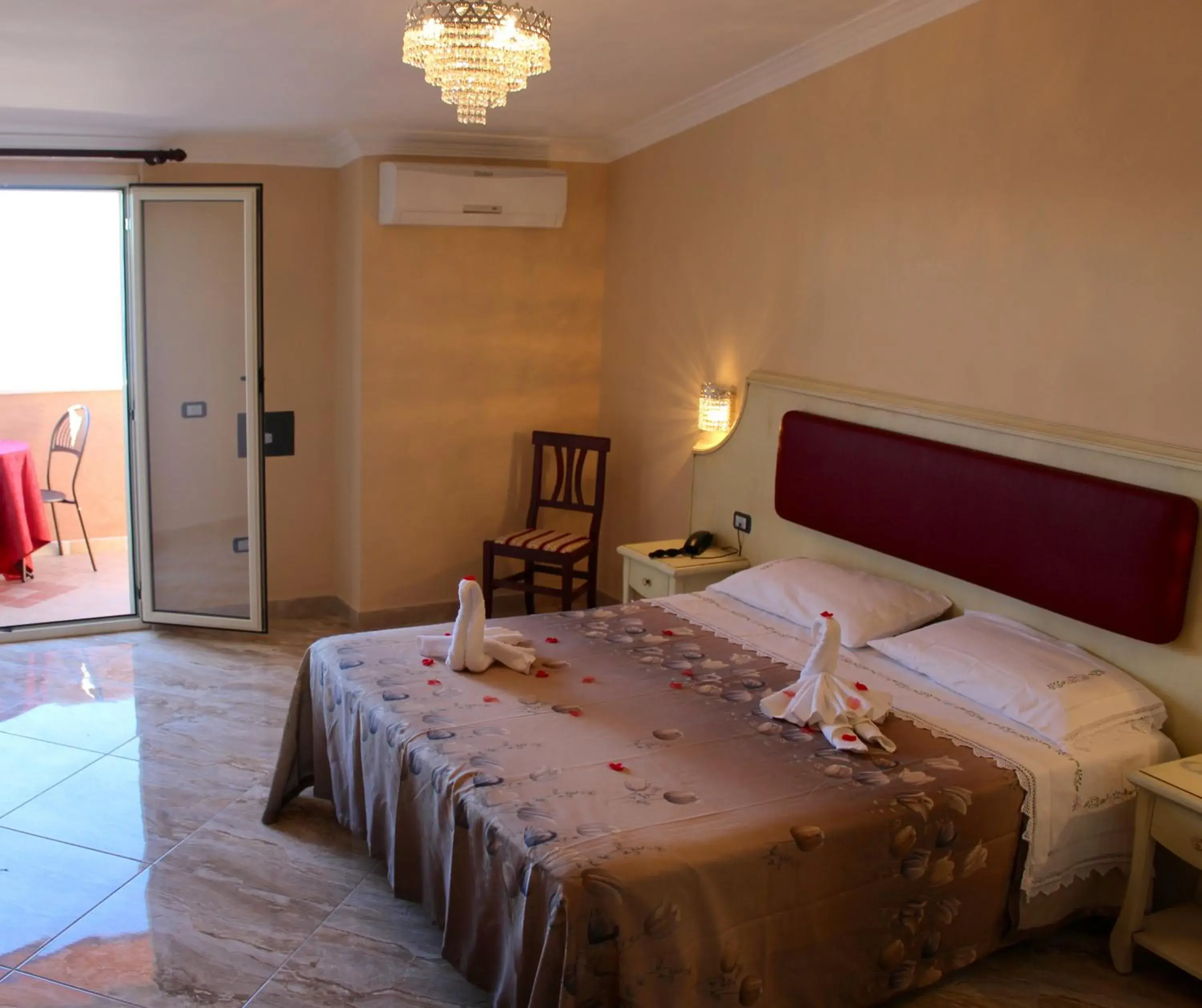 Day, Bed in Hotel Terrazzo Sul Mare