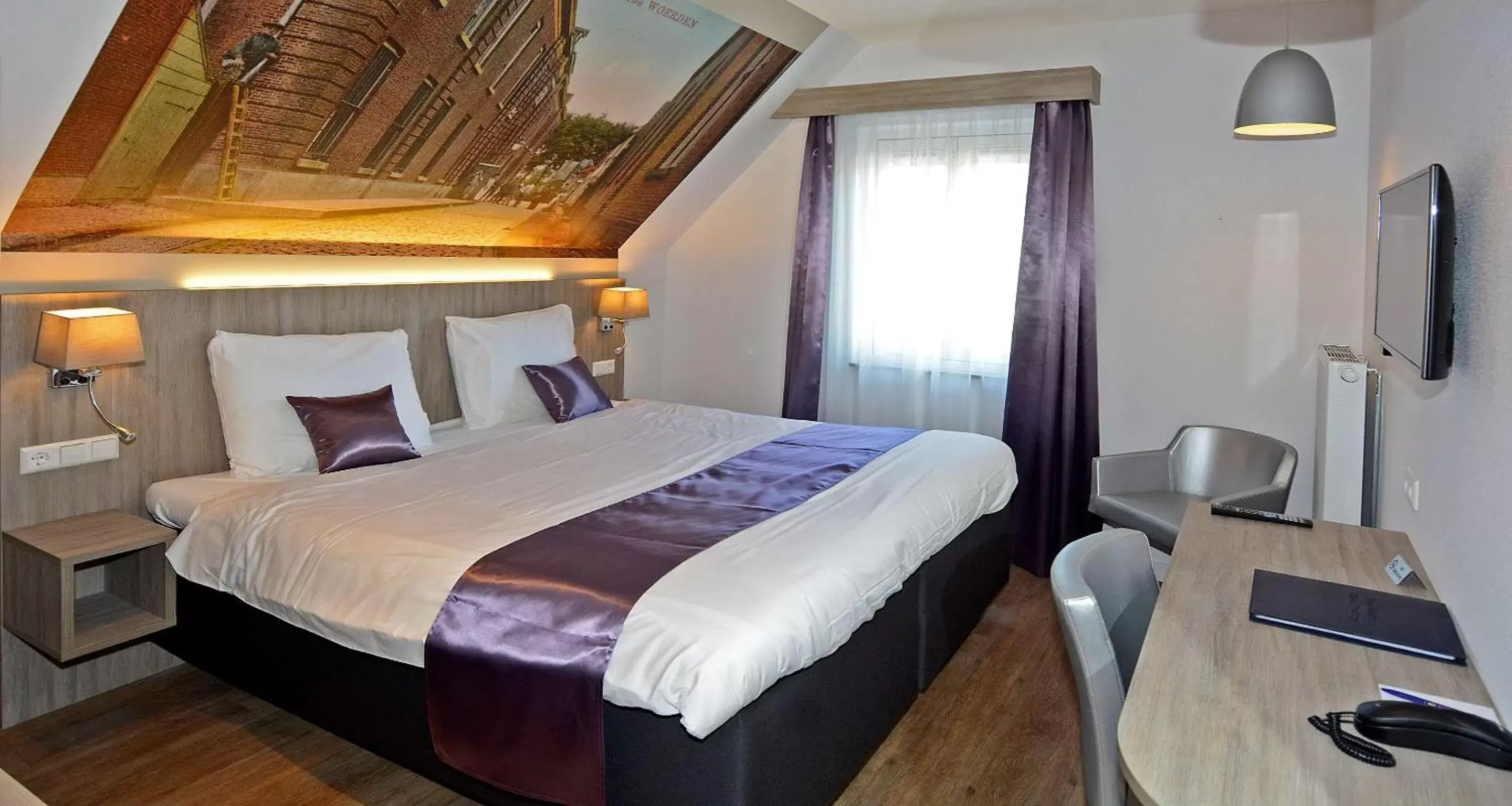 Photo of the whole room, Bed in Best Western City Hotel Woerden