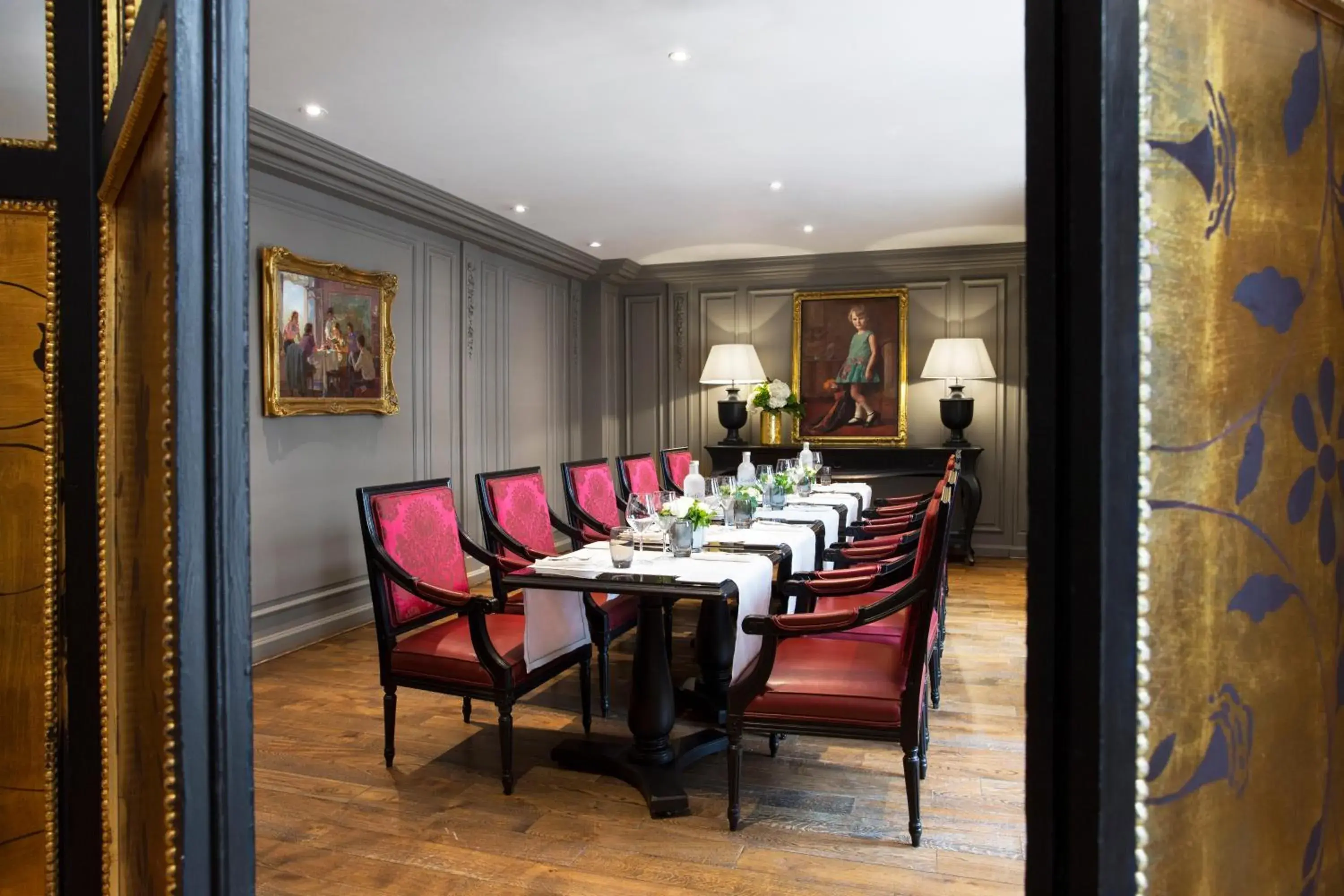 Meeting/conference room in Castille Paris – Starhotels Collezione