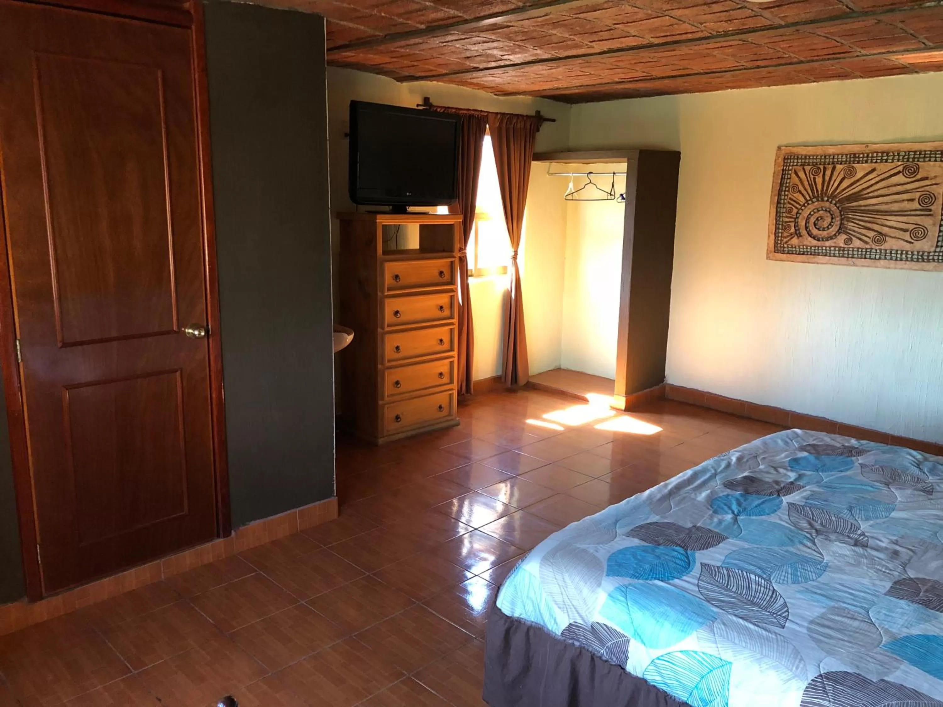 TV and multimedia, TV/Entertainment Center in Hotel Hacienda el Ceboruco