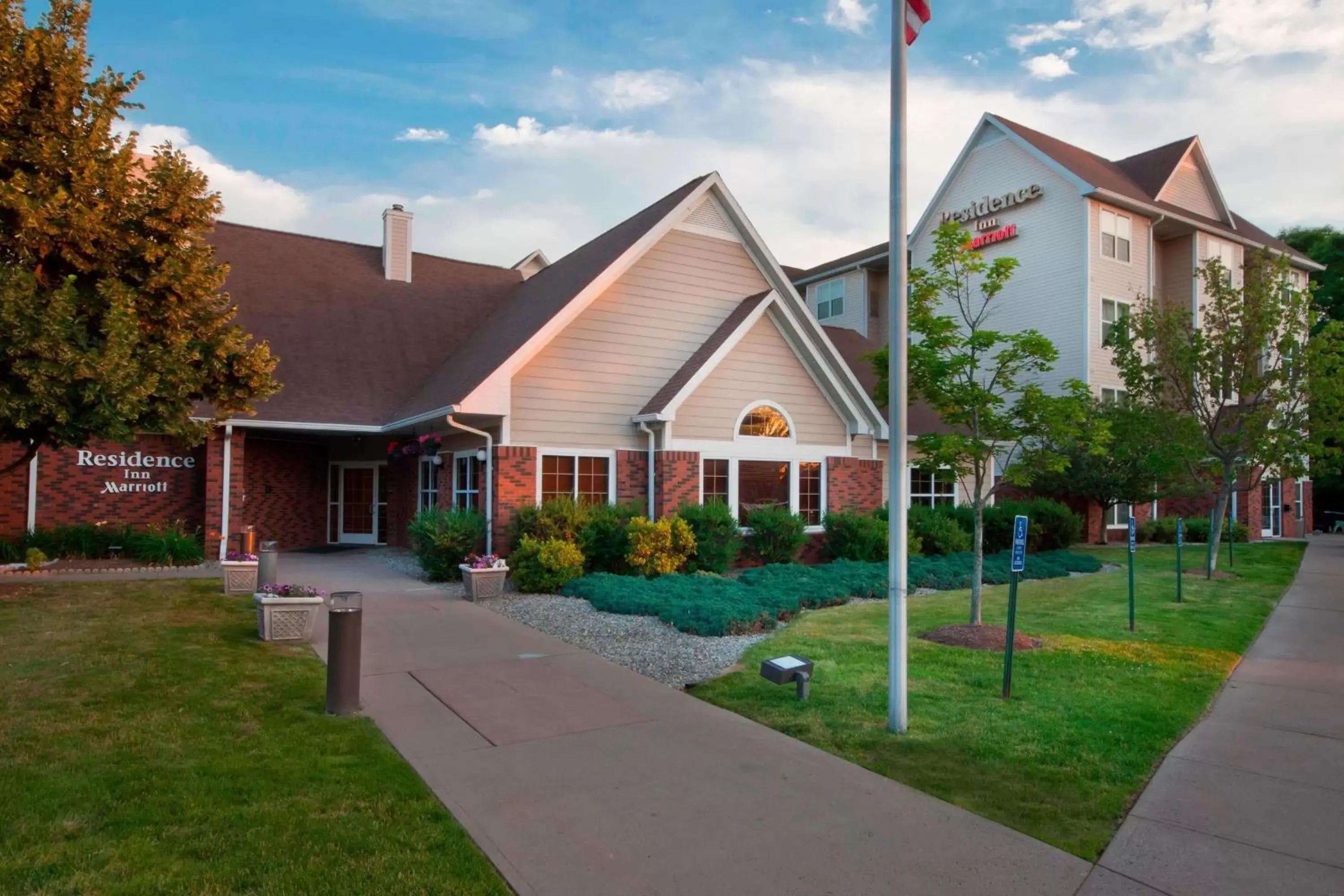 Property Building in Residence Inn by Marriott West Springfield