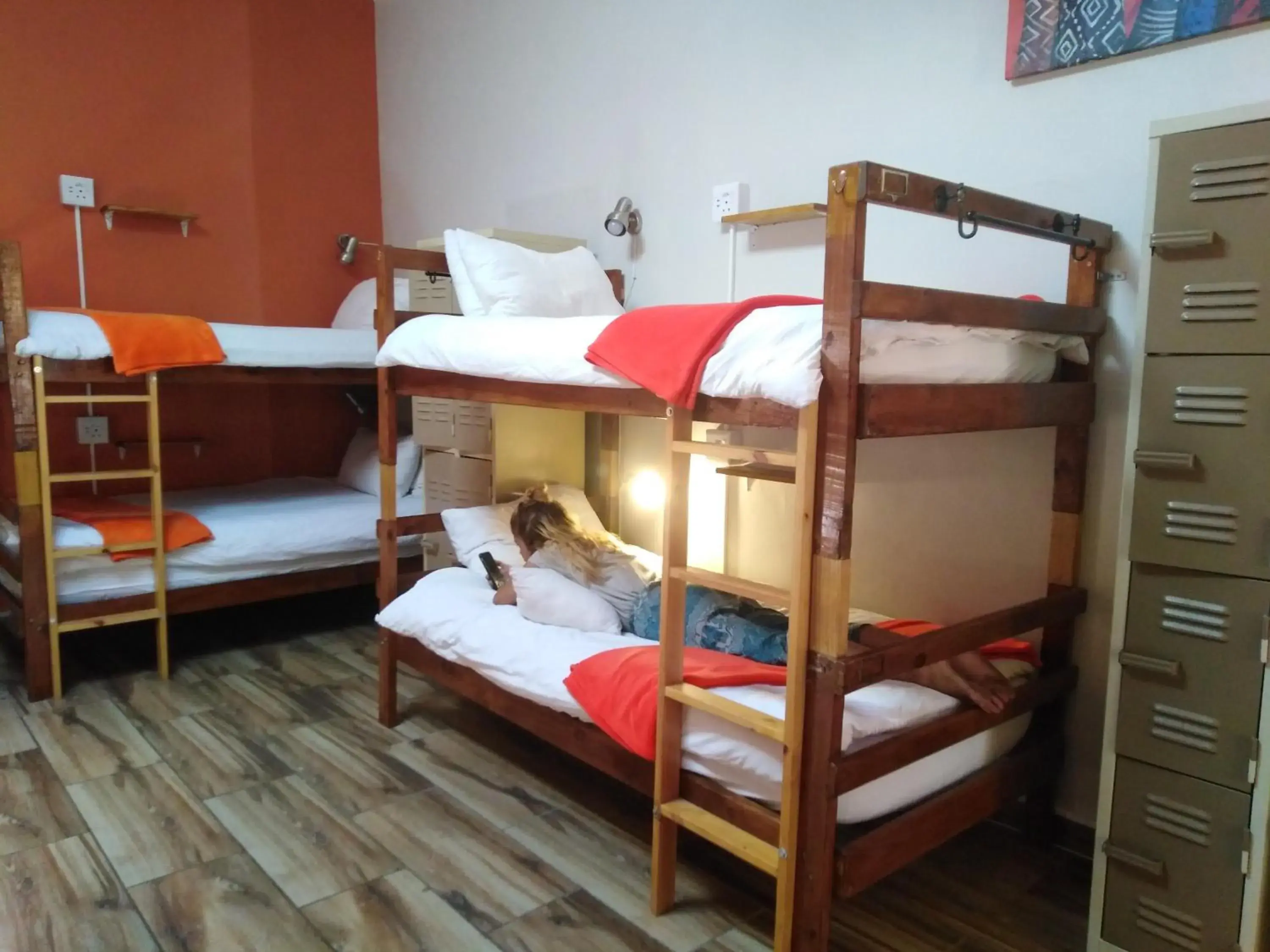 Bunk Bed in A Sunflower Stop Backpackers