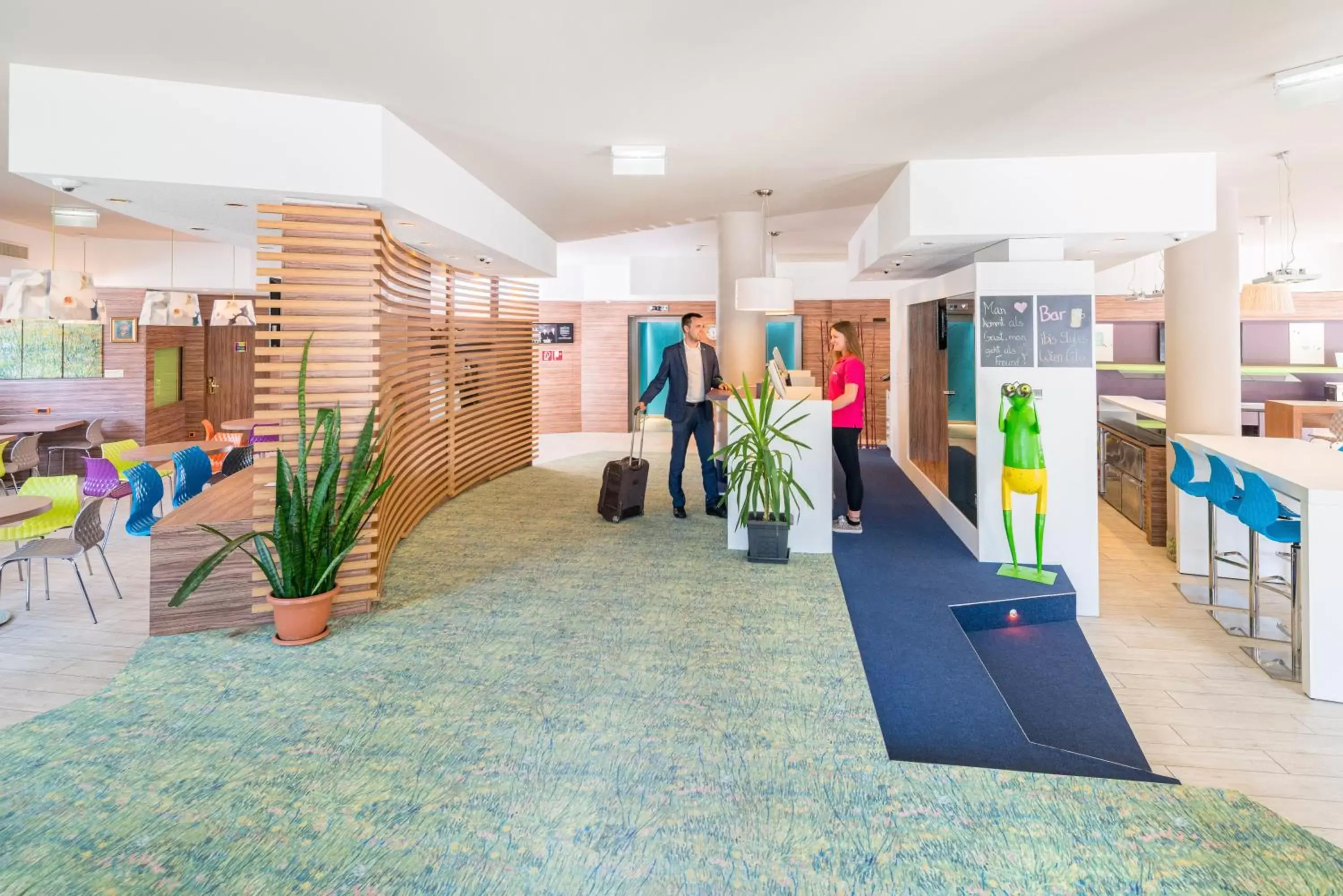 Lobby or reception in Ibis Styles Wien City