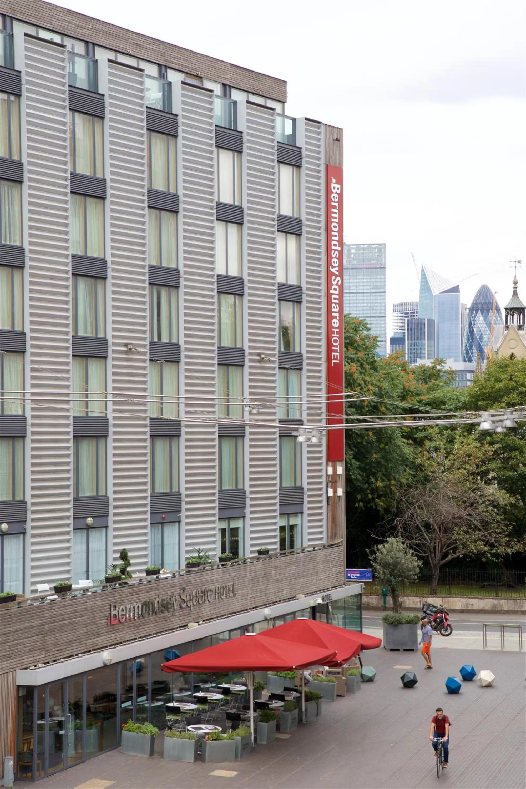 Facade/entrance in Bermondsey Square Hotel - A Bespoke Hotel