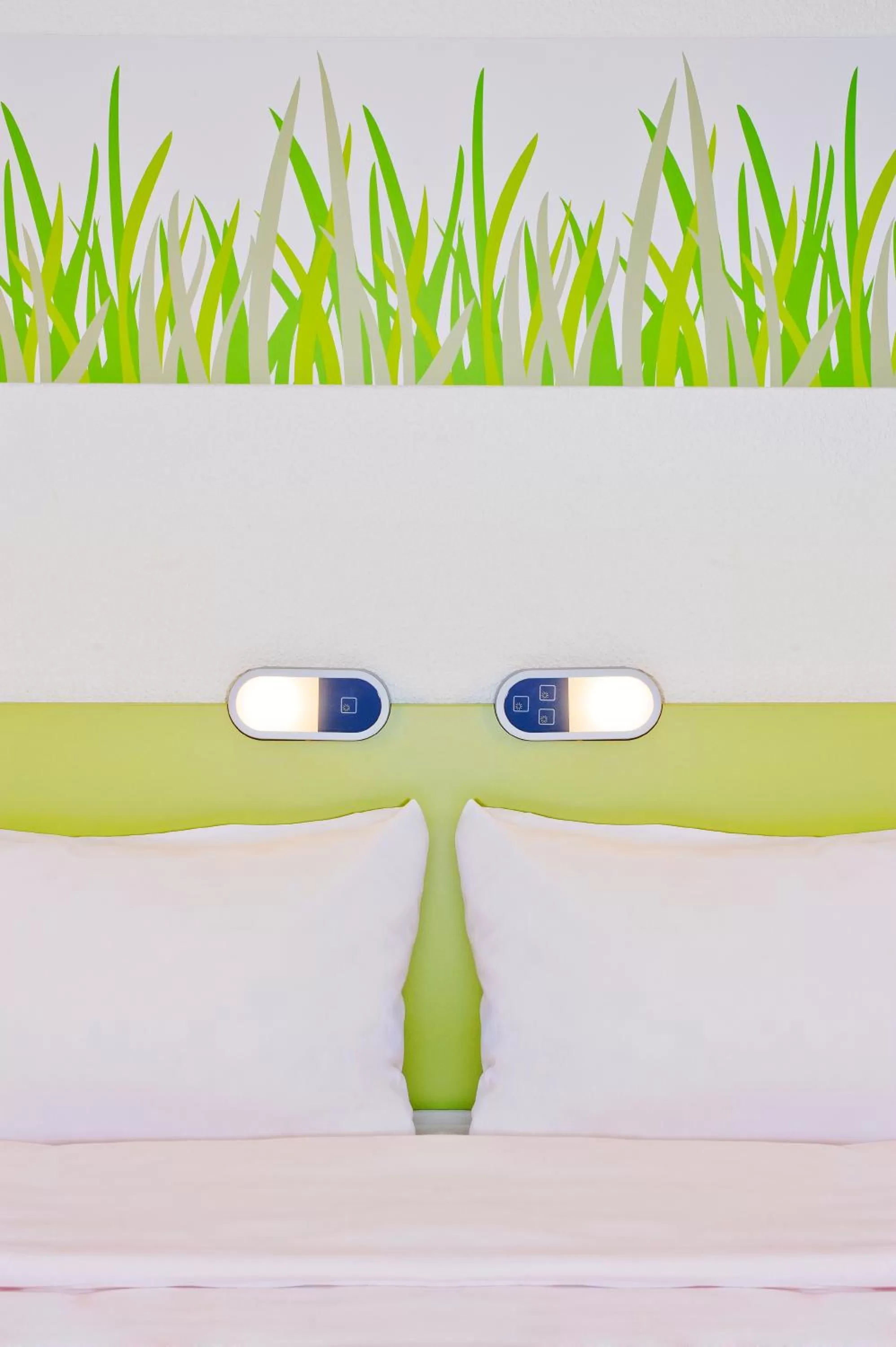 Bed in Ibis budget Lorient Caudan