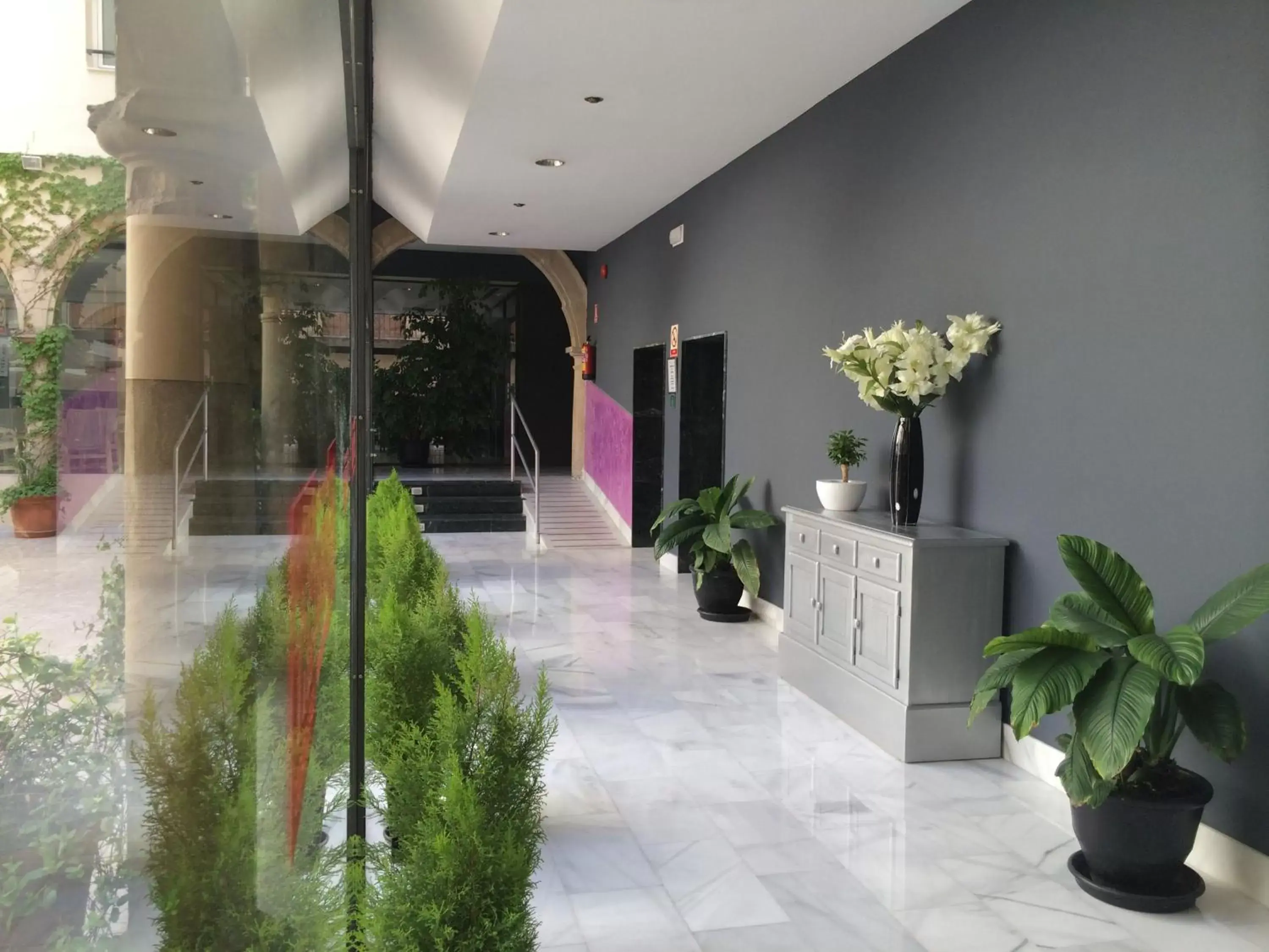 Lobby or reception in TRH Ciudad de Baeza
