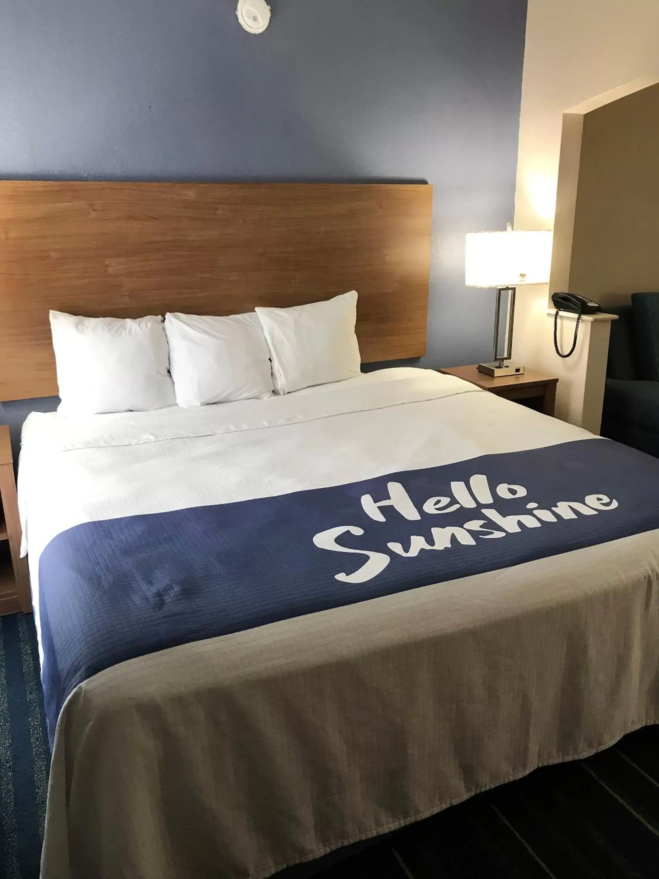 Bed in Days Inn by Wyndham Panama City